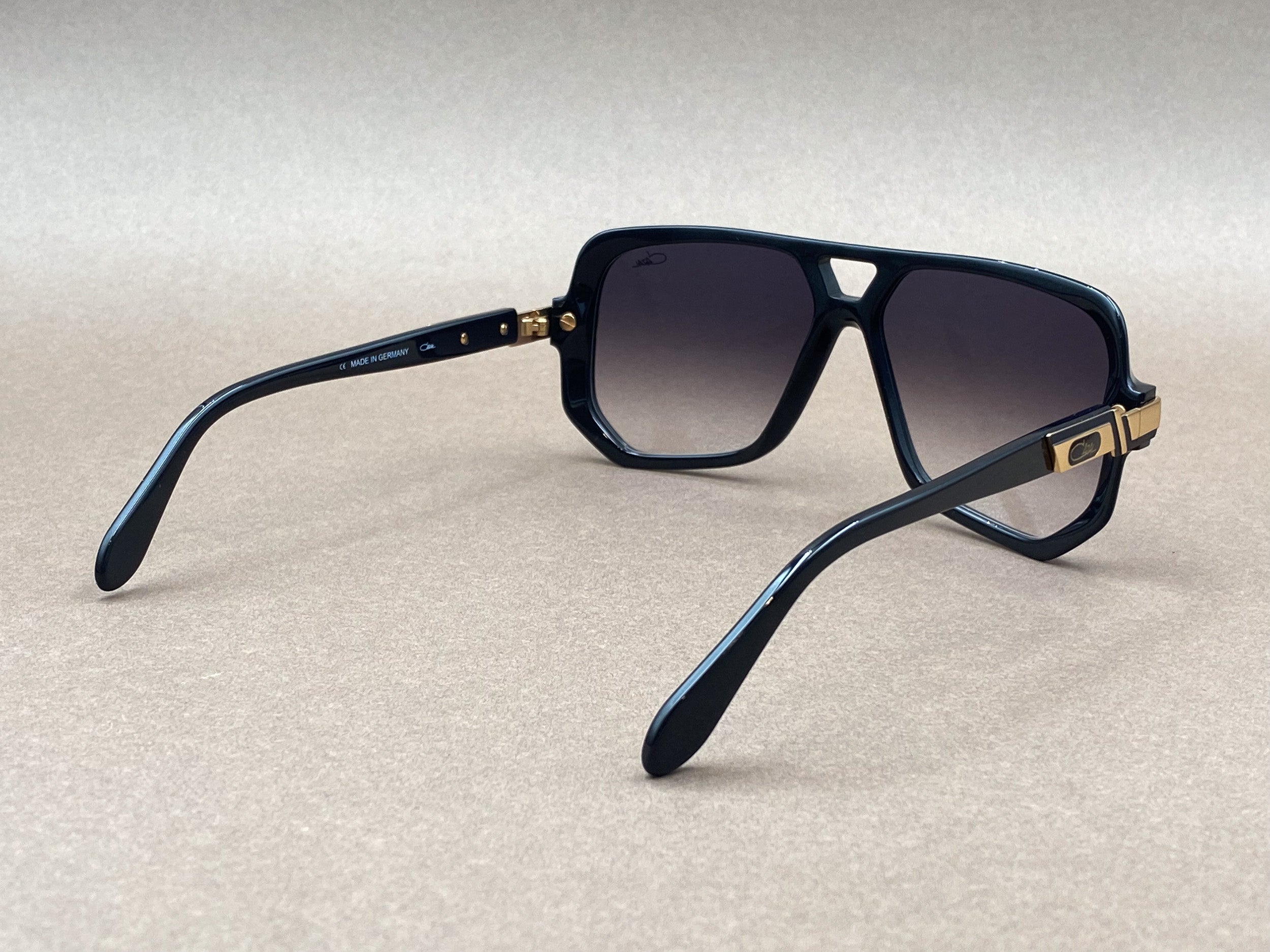 Cazal 627/3 sunglasses - black and gold – The House of Iconic Frames