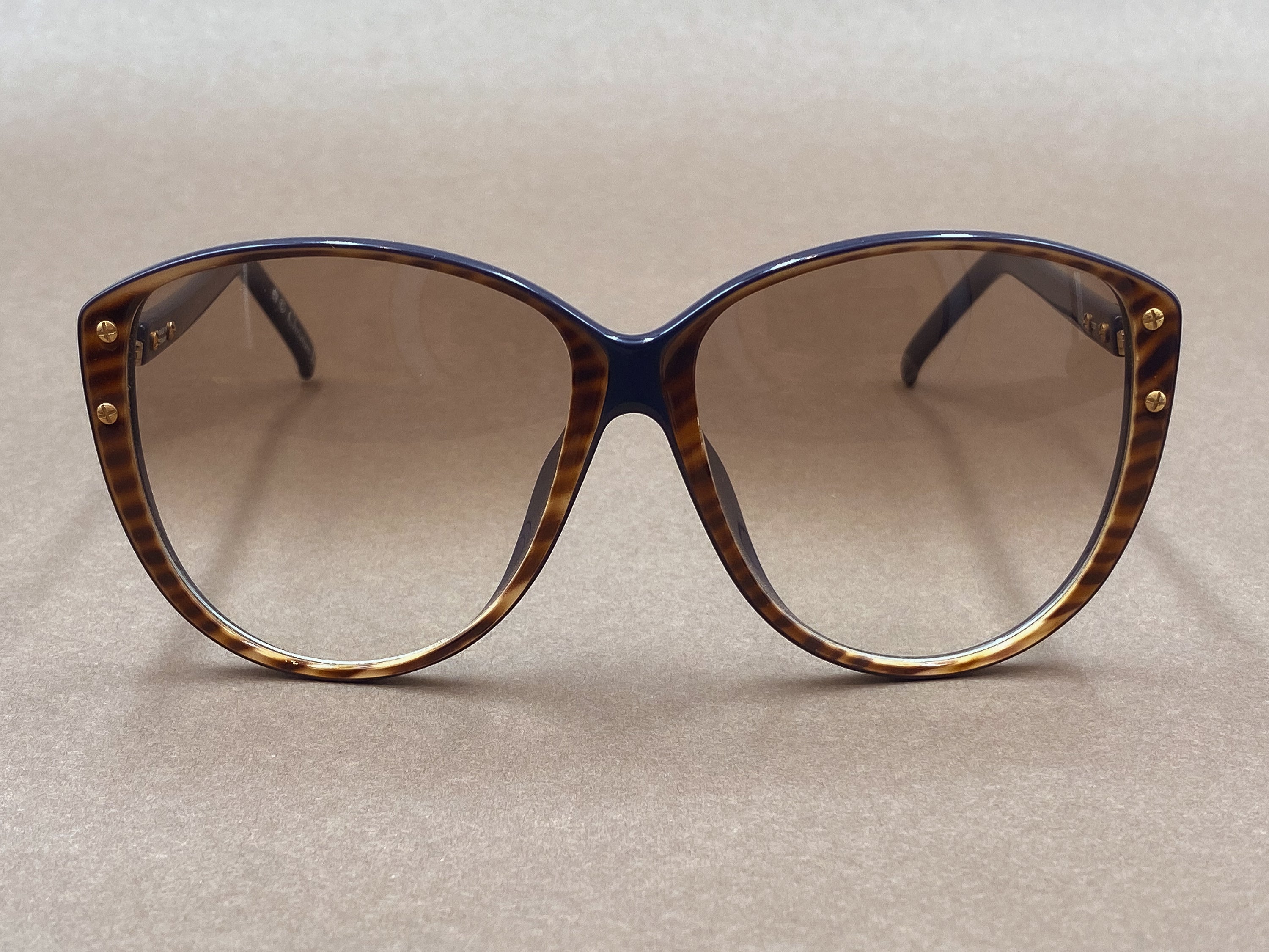 Christian Dior 2277 80s vintage ladies sunglasses