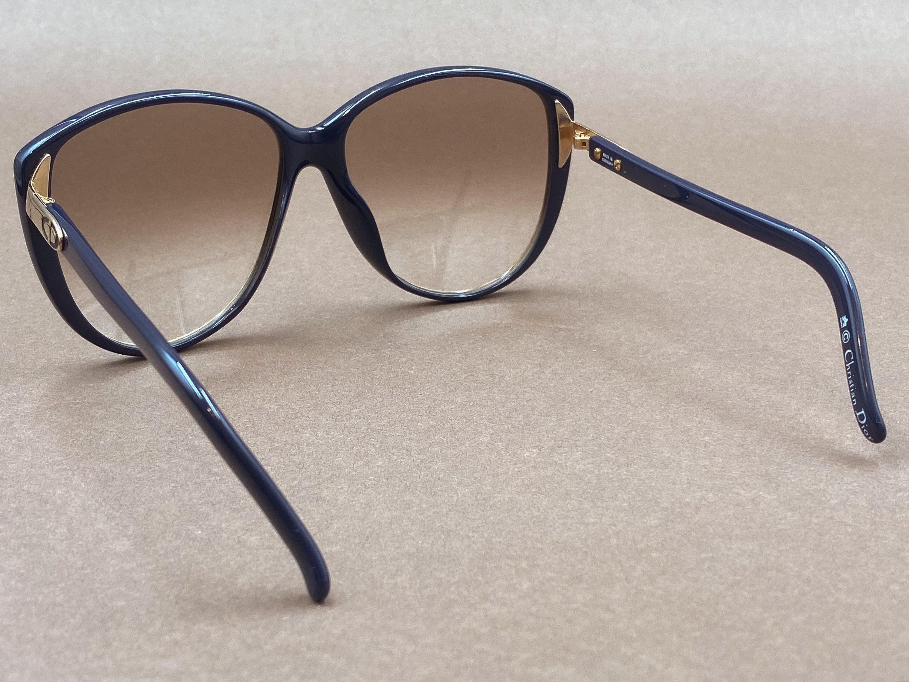 Christian Dior 2277 80s vintage ladies sunglasses