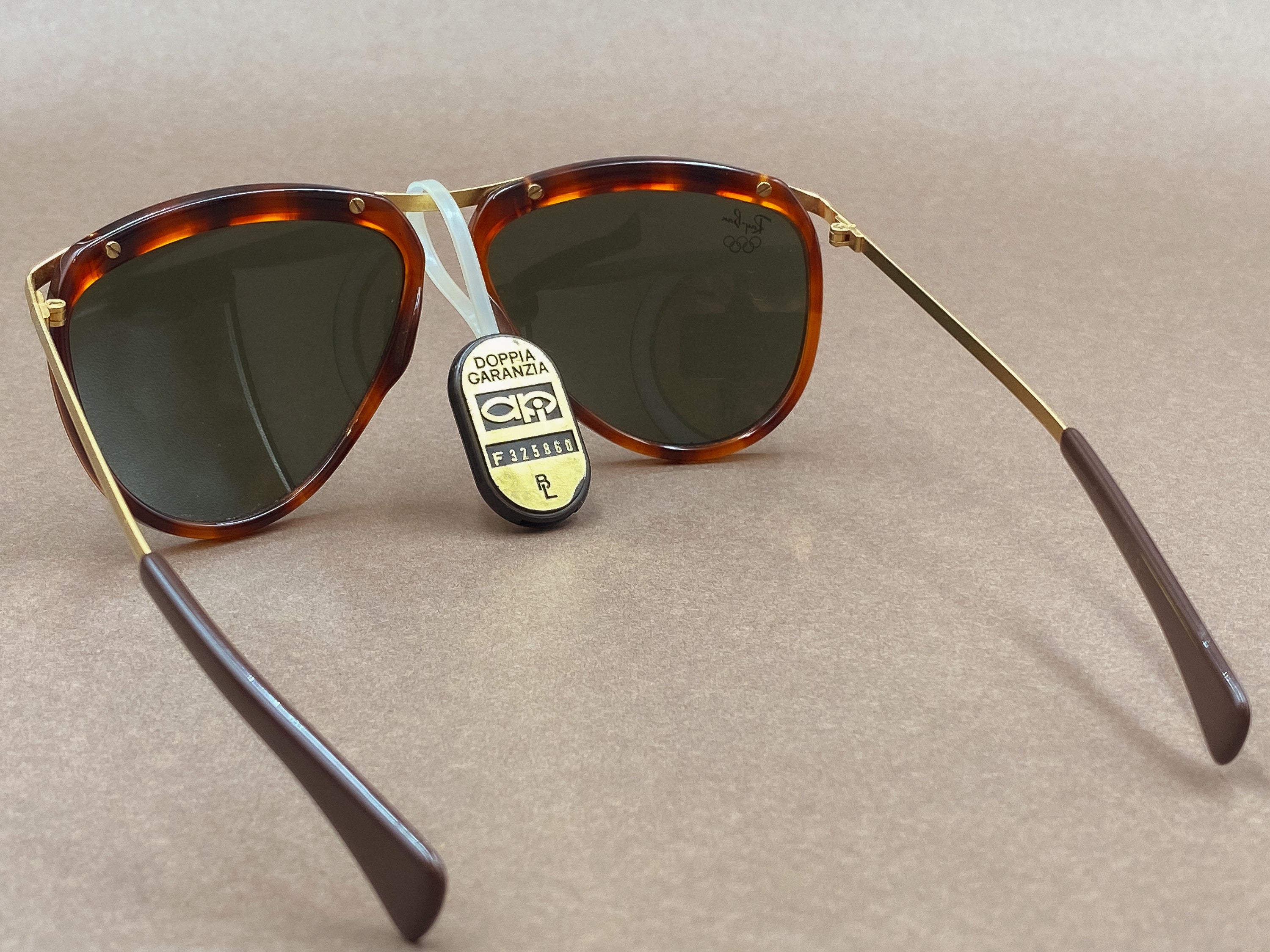 Ray-Ban Bausch & Lomb Olympian I 526 G15 90s vintage