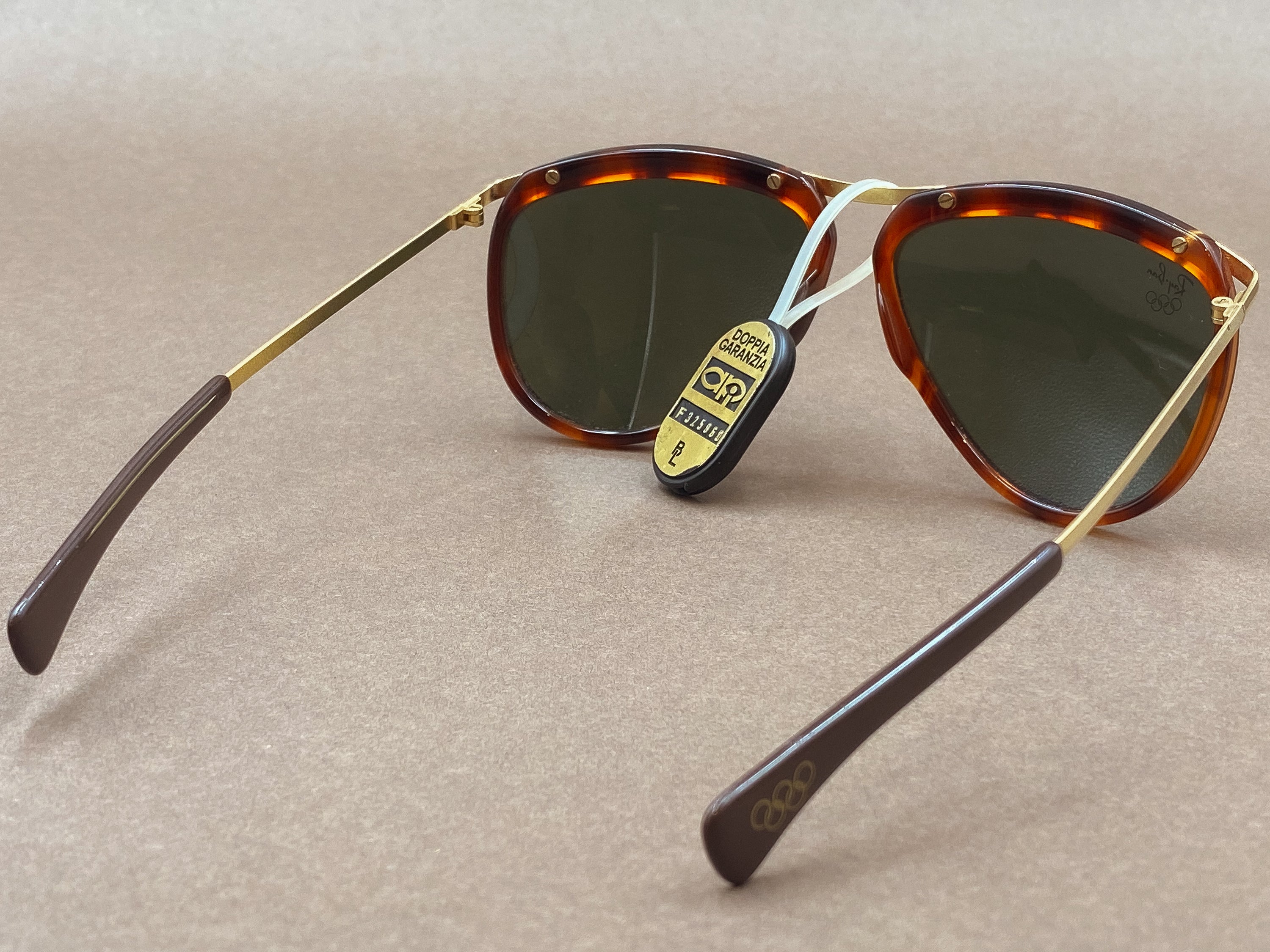 Ray-Ban Bausch & Lomb Olympian I 526 G15 90s vintage