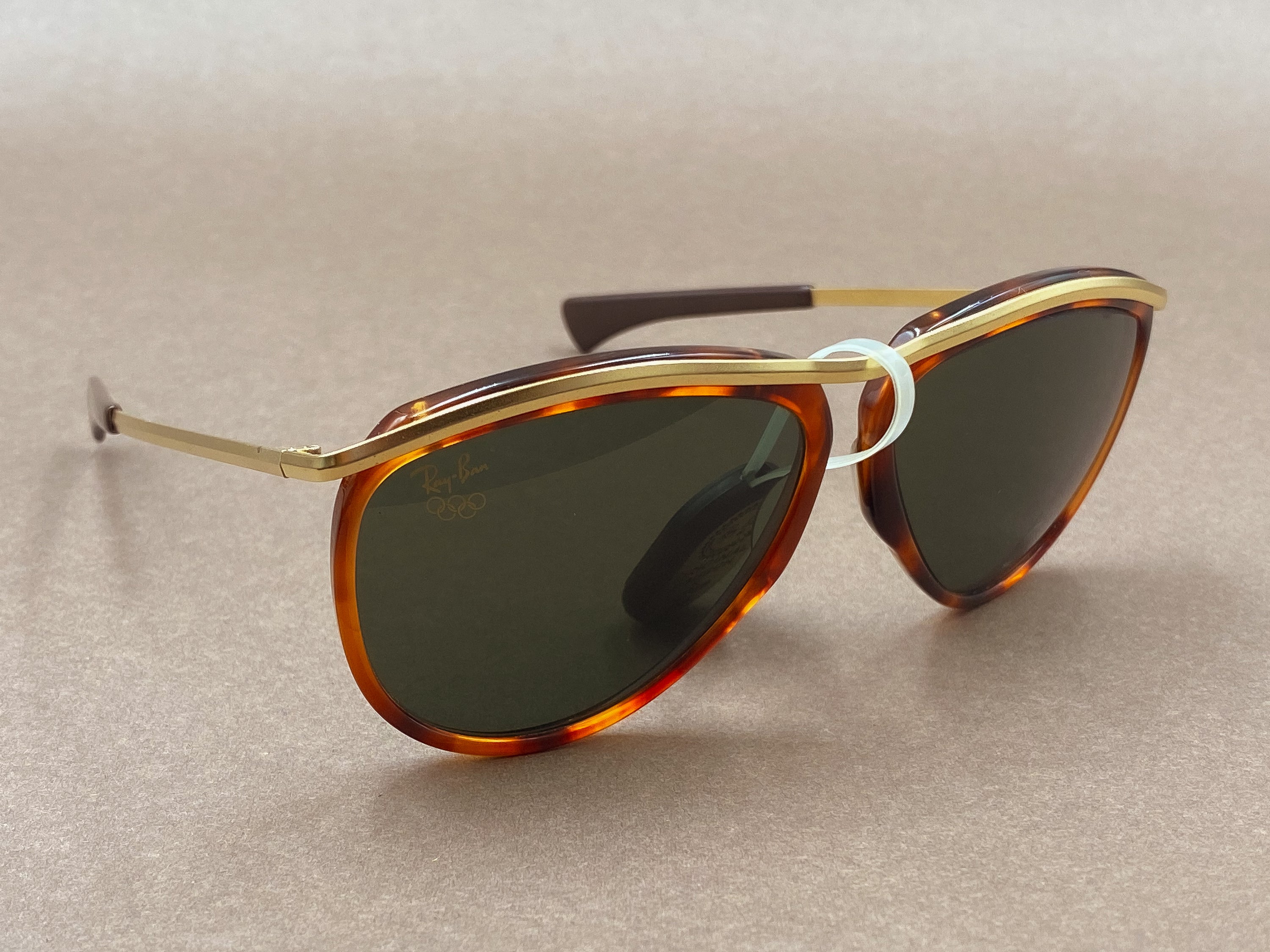 Ray-Ban Bausch & Lomb Olympian I 526 G15 90s vintage