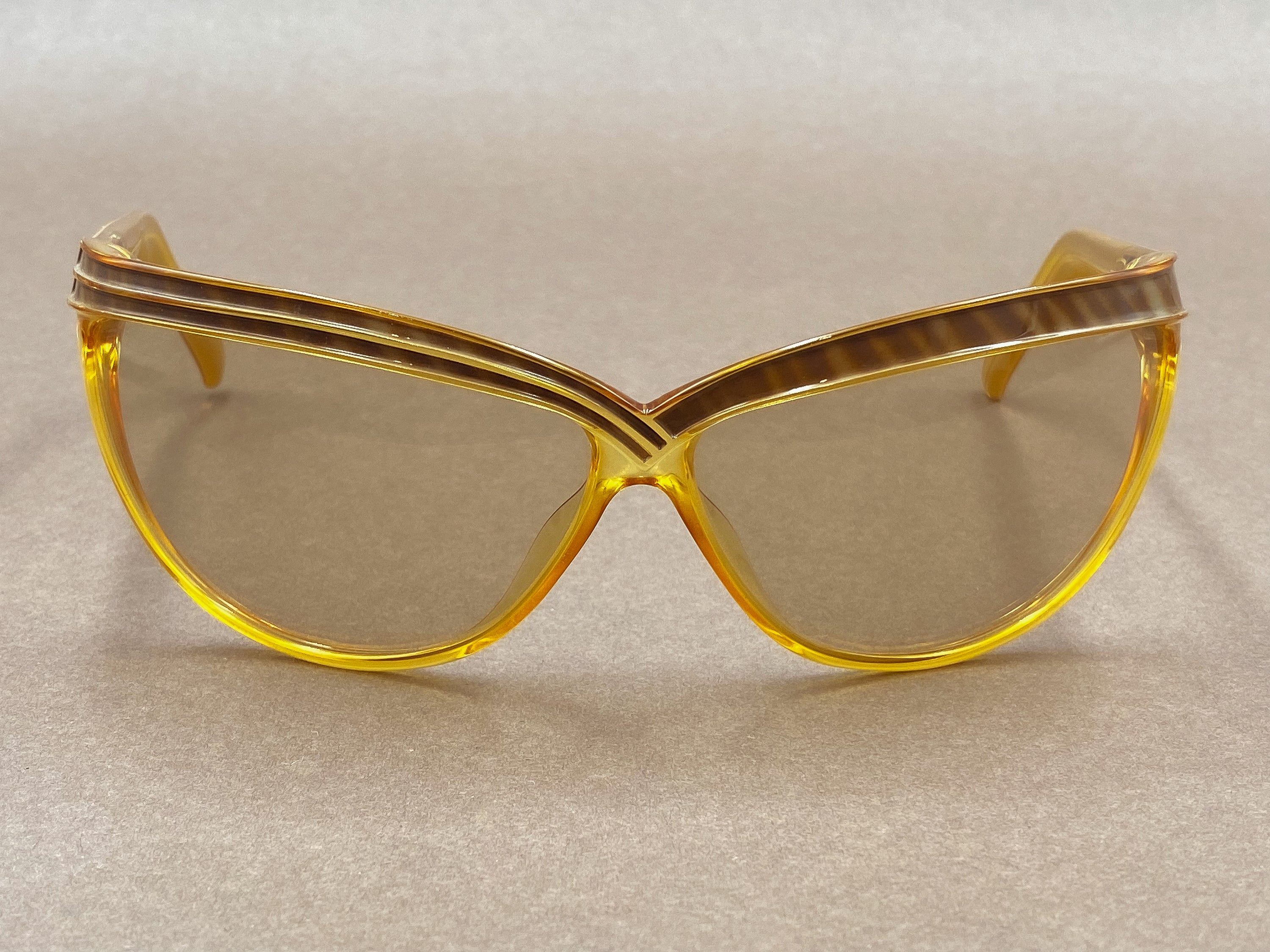 Christian Dior 2205 80s vintage ladies sunglasses