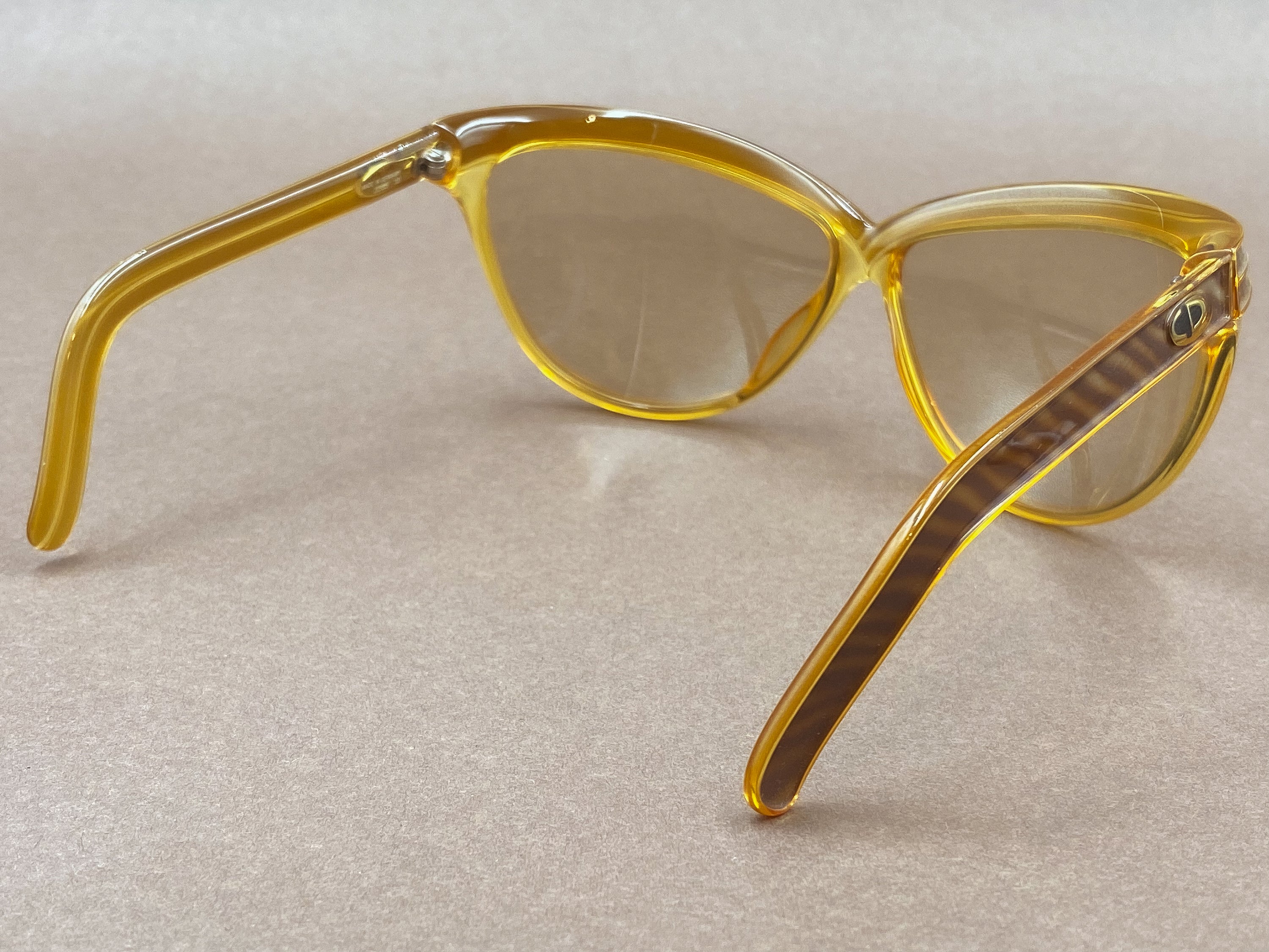 Christian Dior 2205 80s vintage ladies sunglasses
