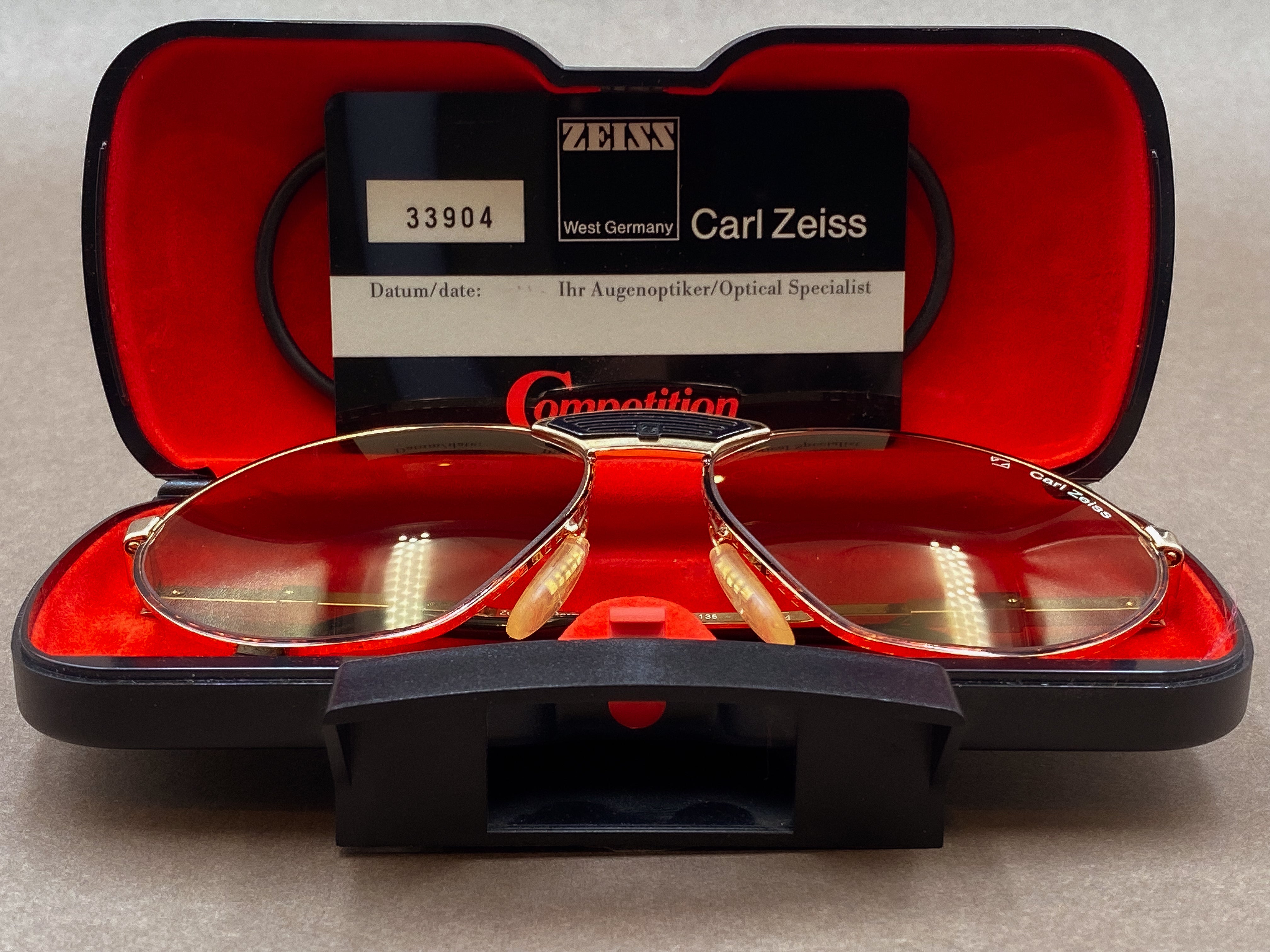 石川県発、昭和の高級Carl Zeiss 眼鏡フレーム
MARWITZ Zeiss 9927 Competition series 80s vintage sunglasses – The House