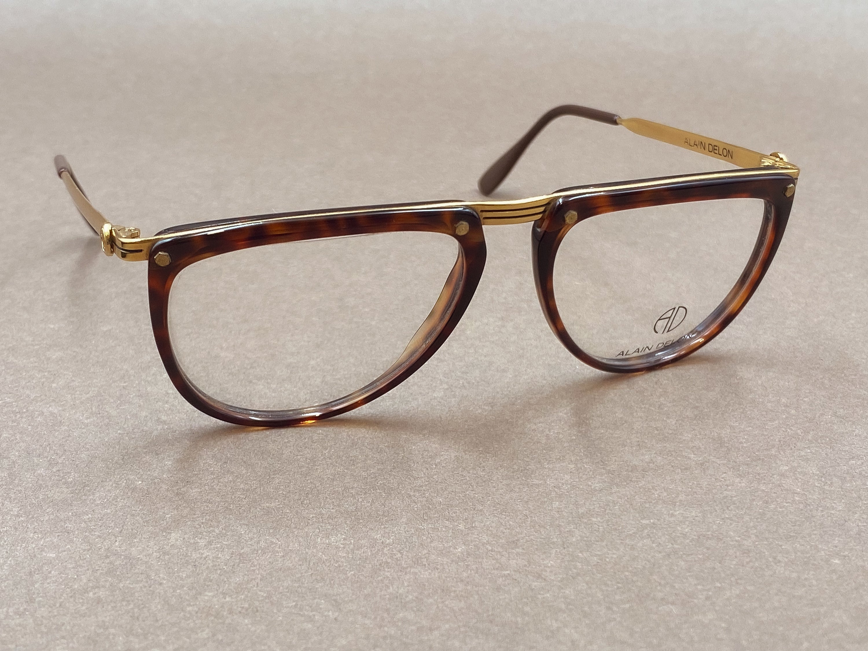 Alain Delon Minos 101 80s vintage glasses