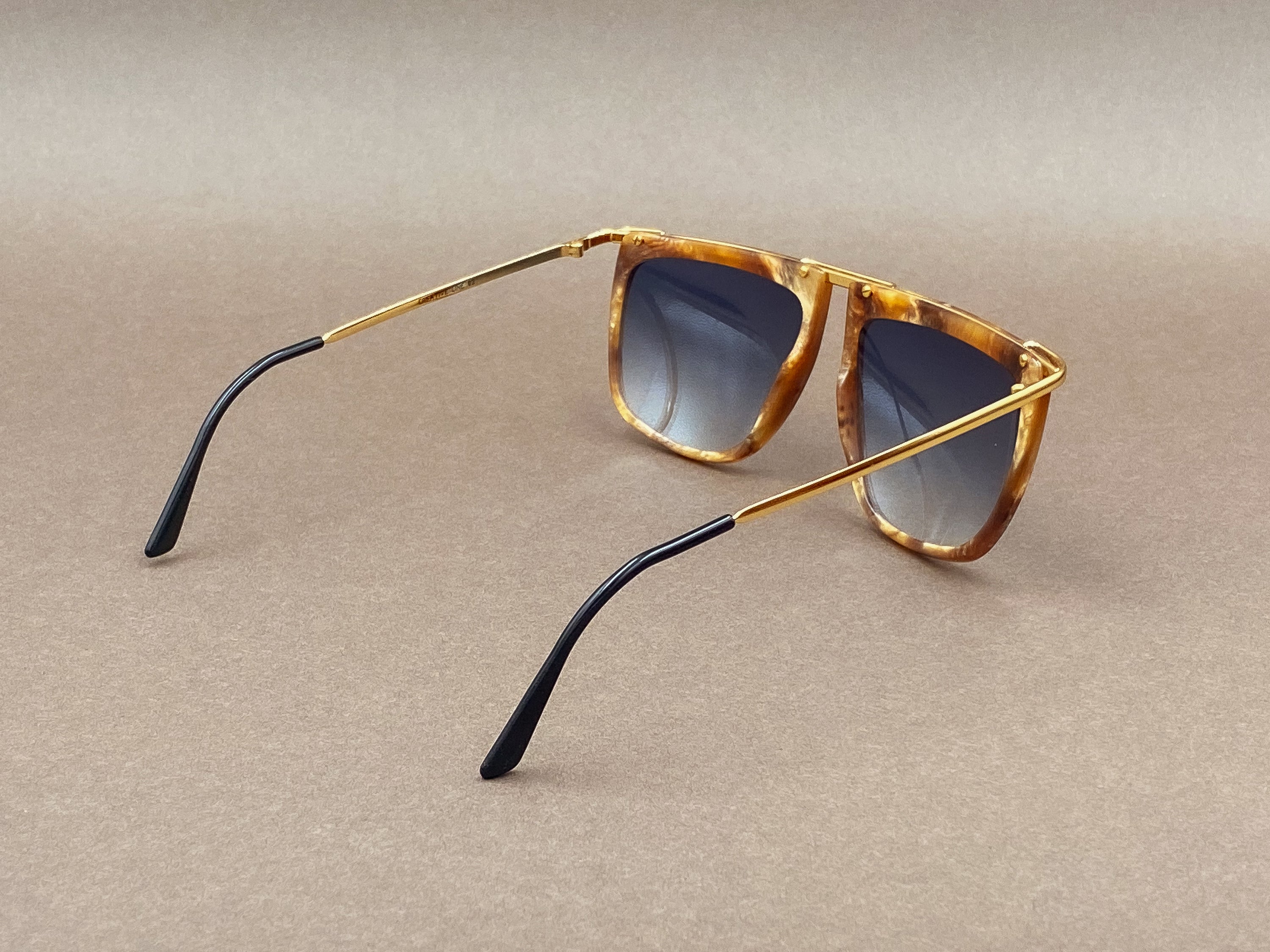 Logo Paris Creative line 02 sunglasses