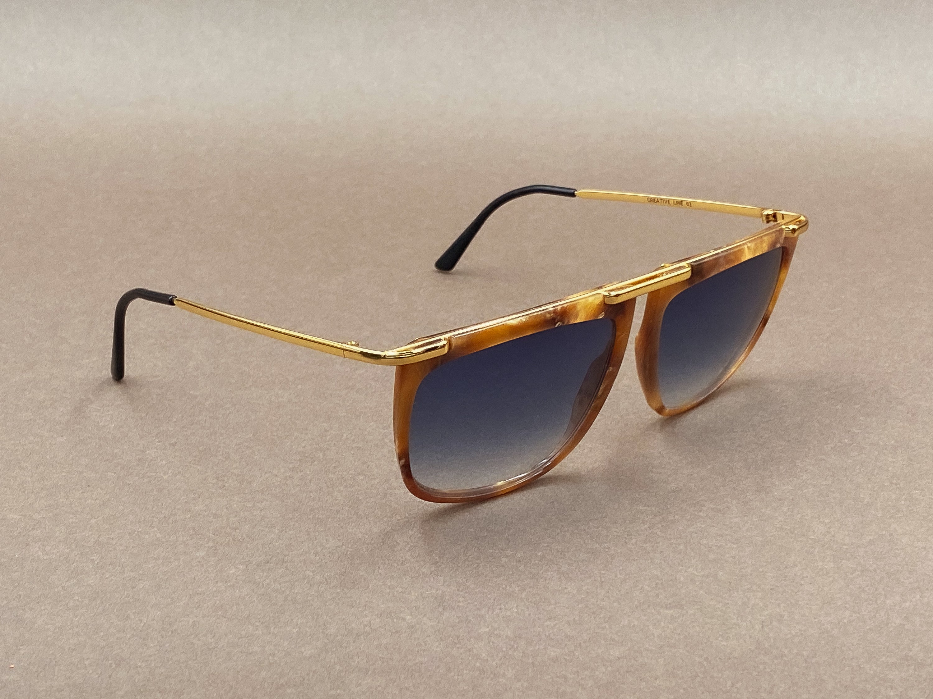 Logo Paris Creative line 02 sunglasses