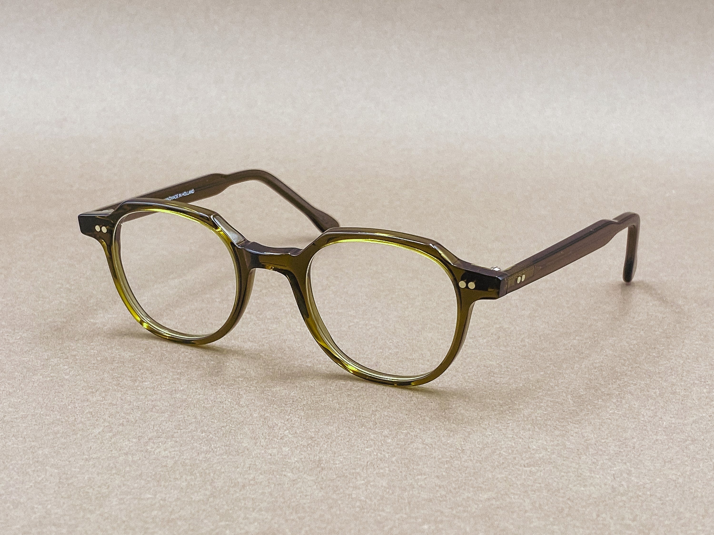 Preciosa 758 handmade glasses