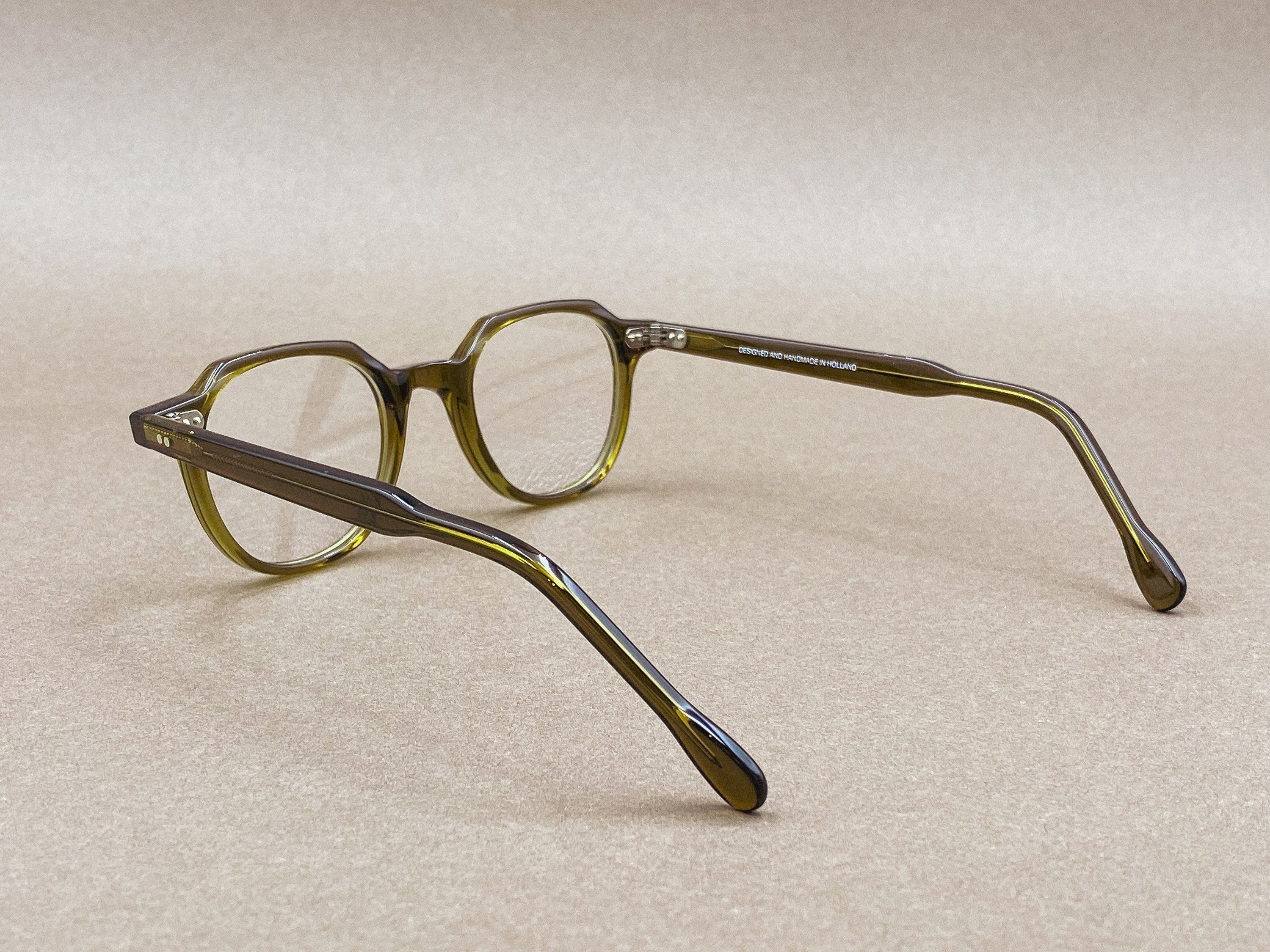 Preciosa 758 handmade glasses