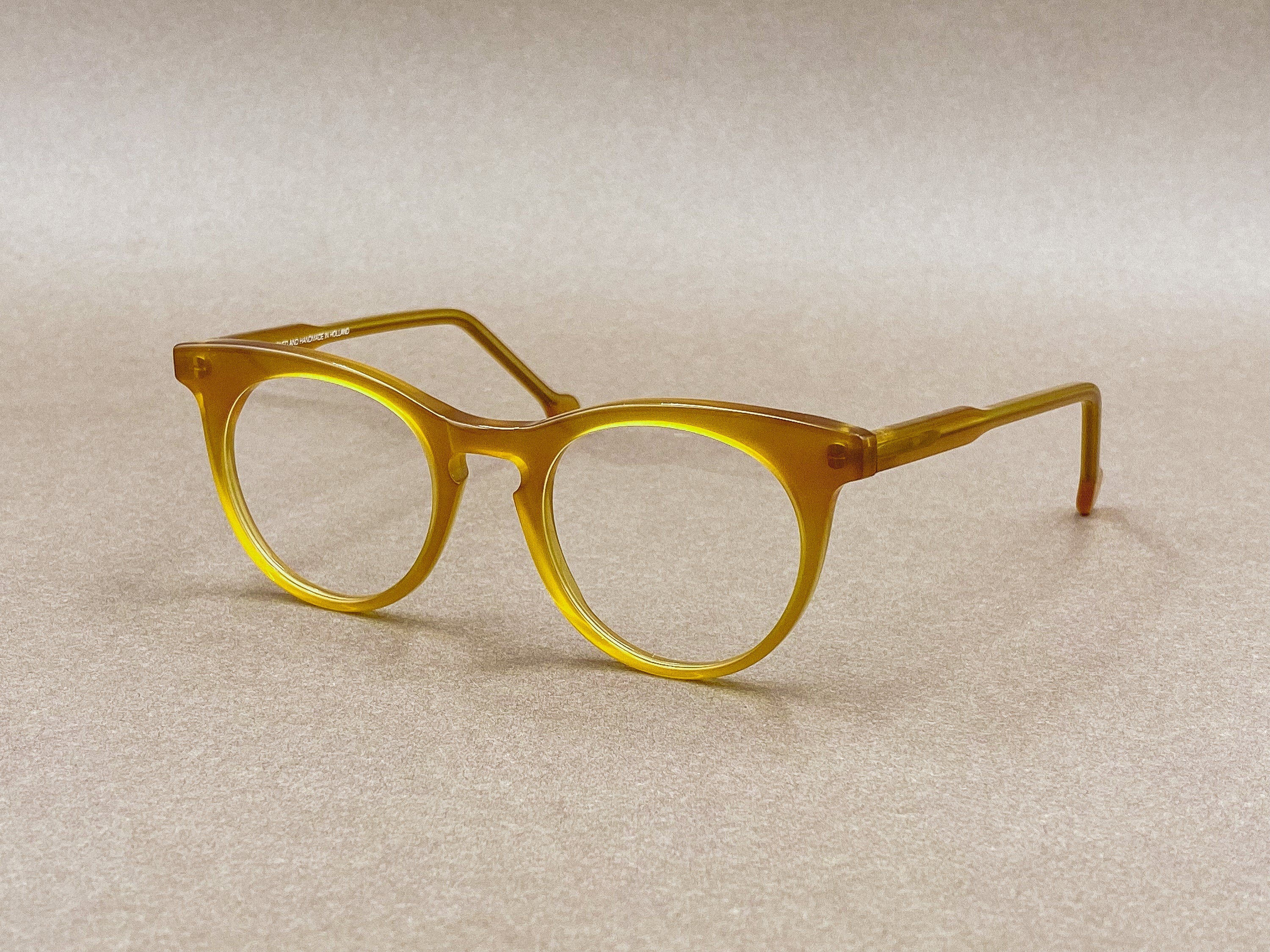 Preciosa 742 handmade glasses