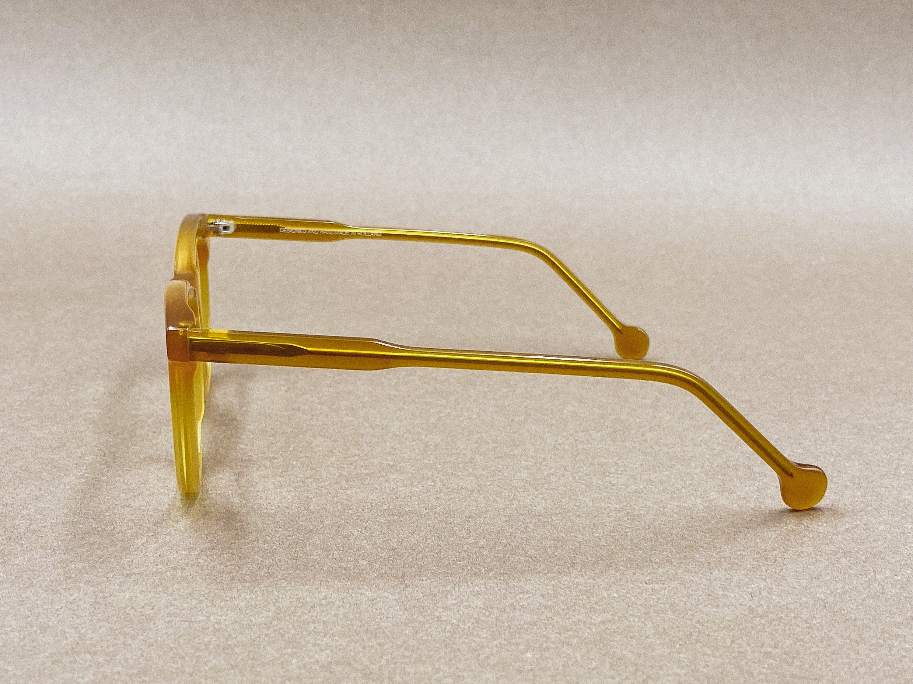 Preciosa 742 handmade glasses