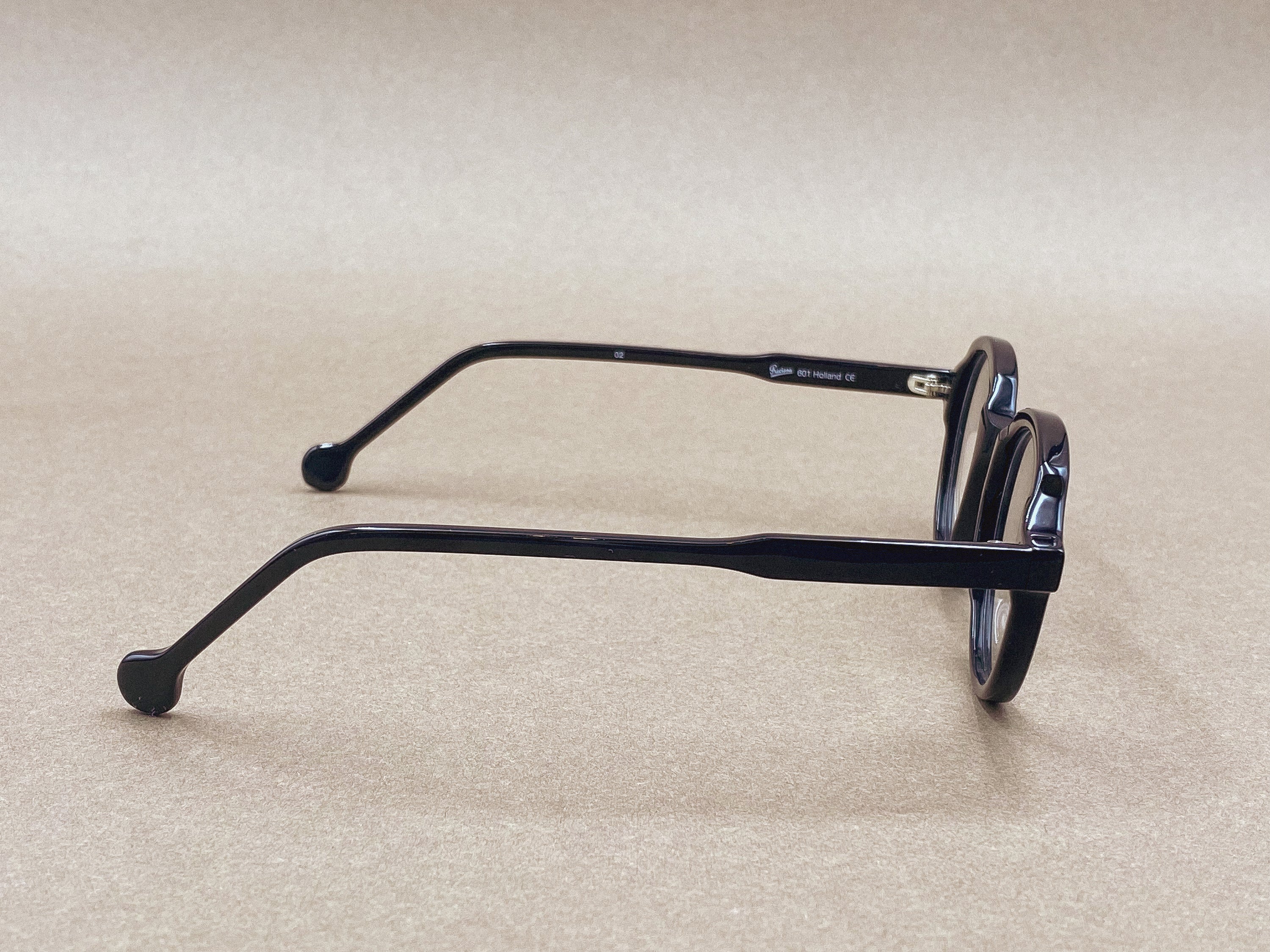 Preciosa 601 handmade glasses