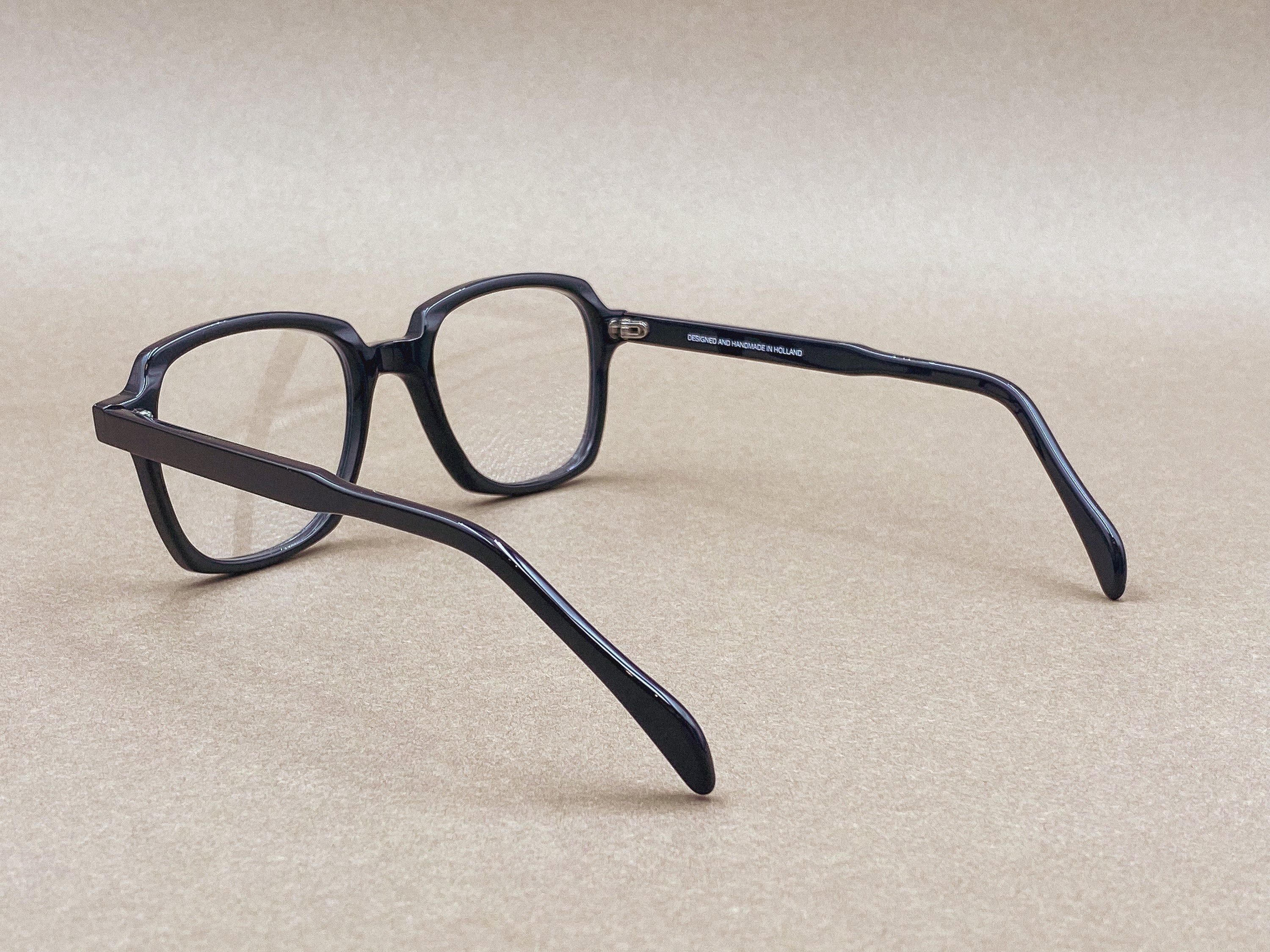 Preciosa 618 handmade glasses