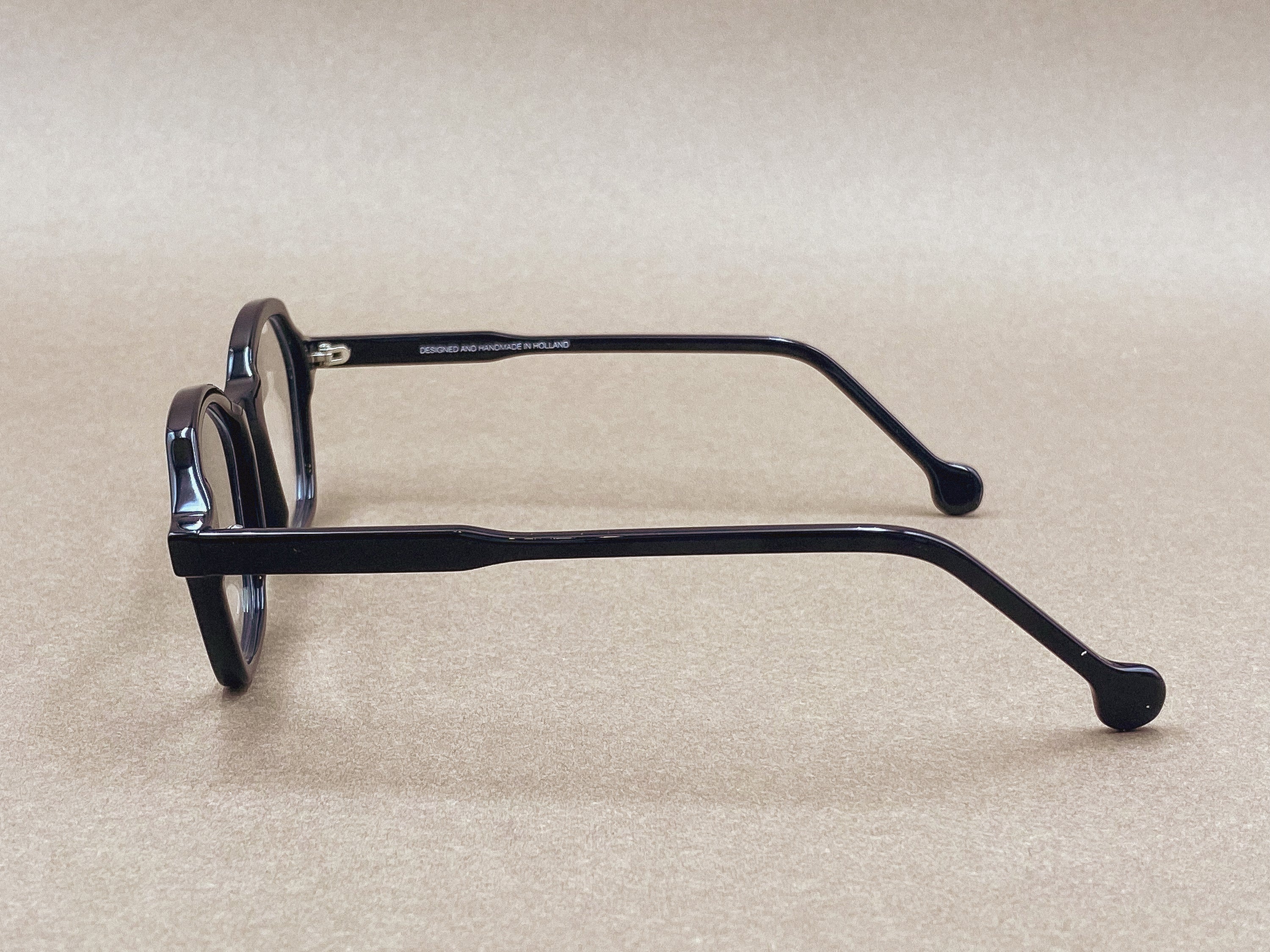 Preciosa 603 handmade glasses