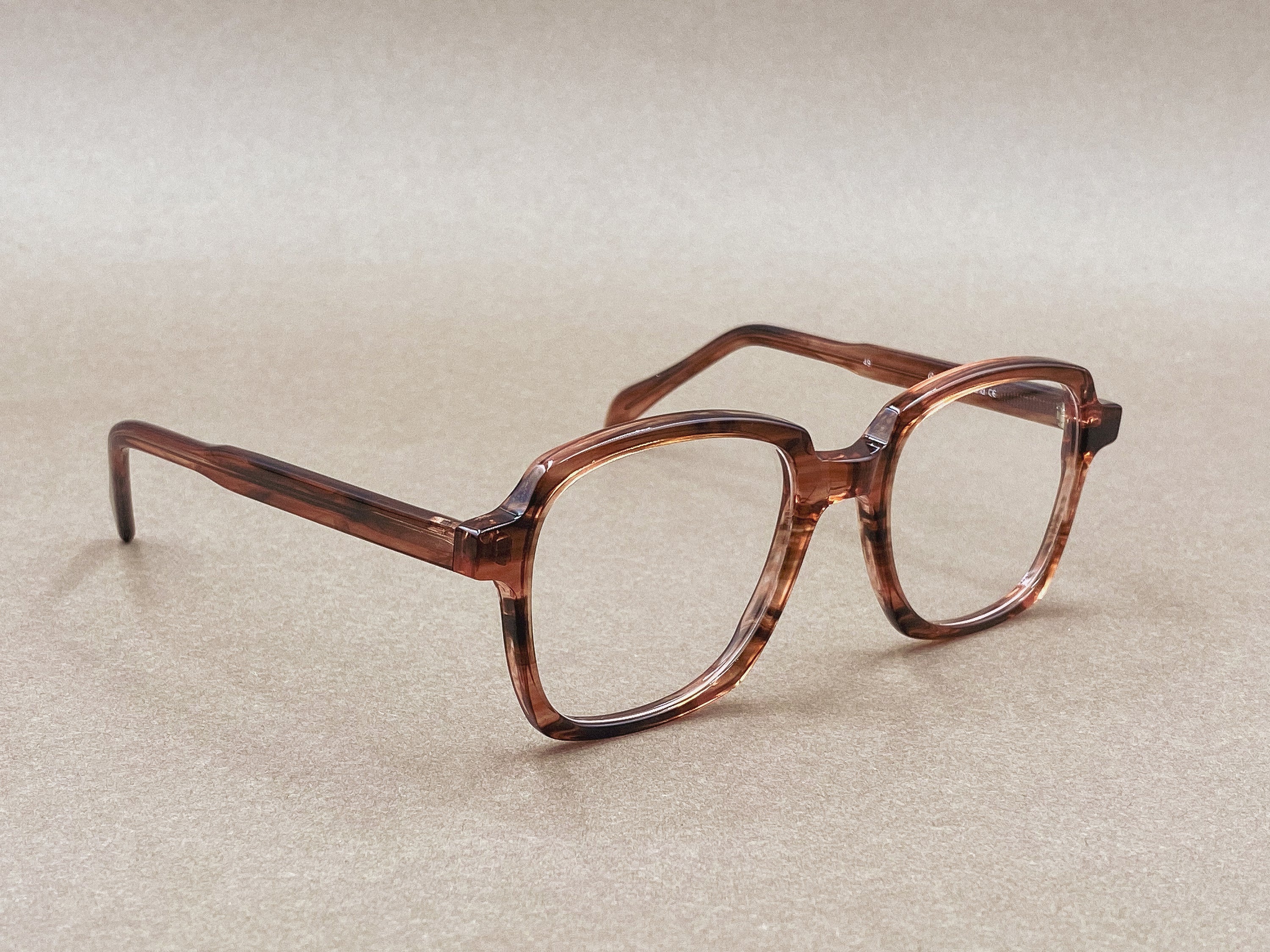 Preciosa 618 red handmade glasses