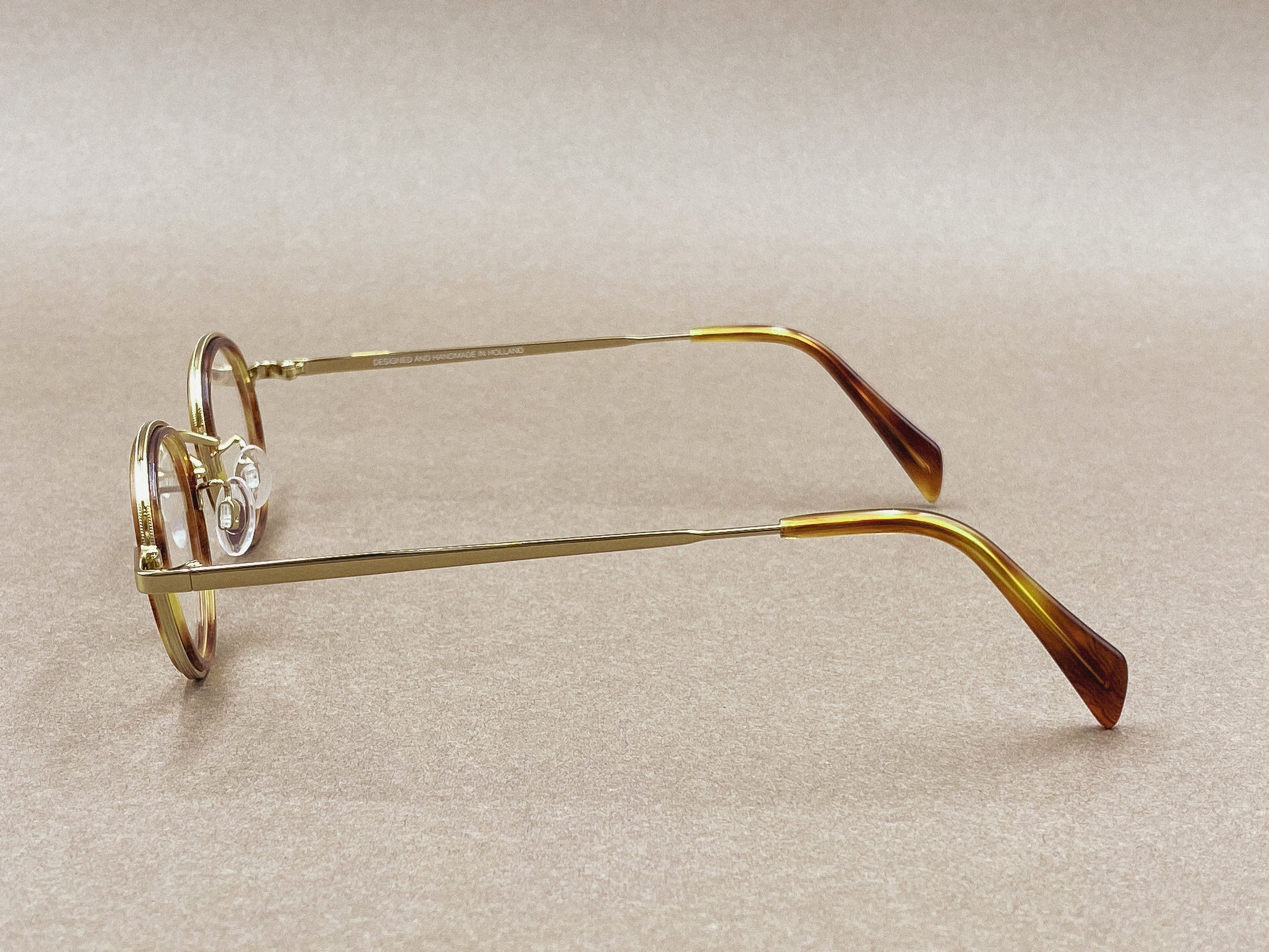 Preciosa 862 handmade glasses
