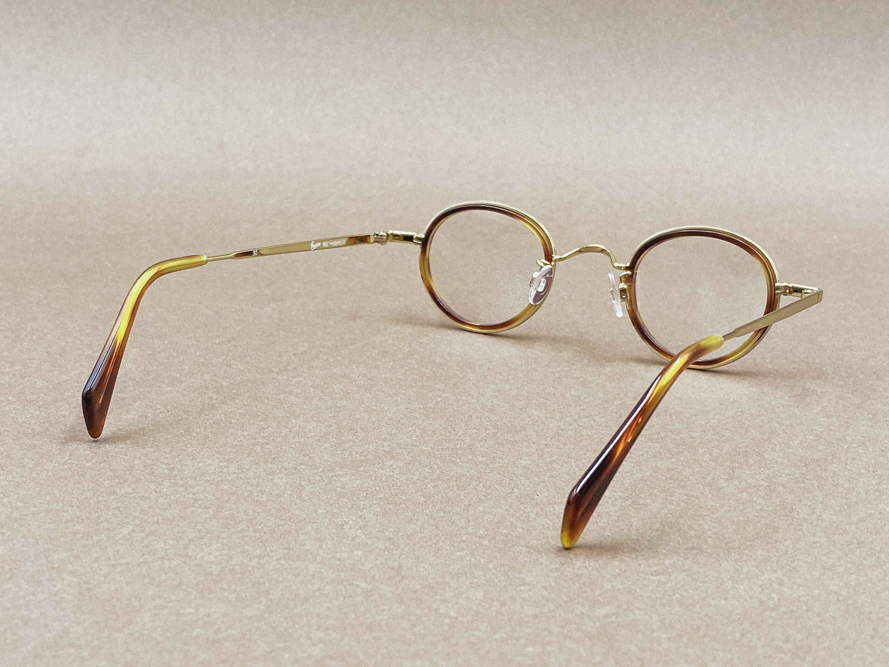 Preciosa 862 handmade glasses