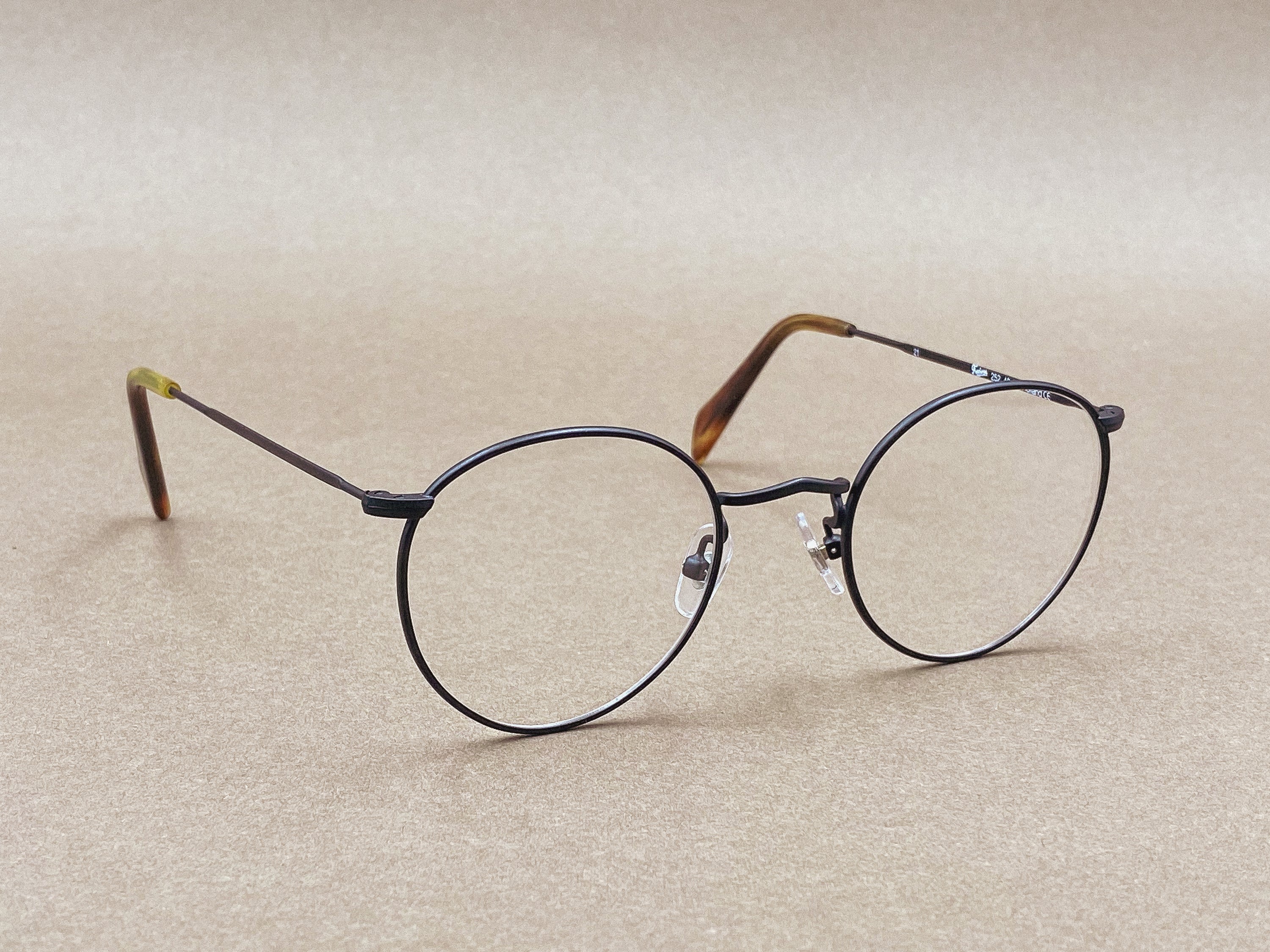 Preciosa 252 handmade glasses