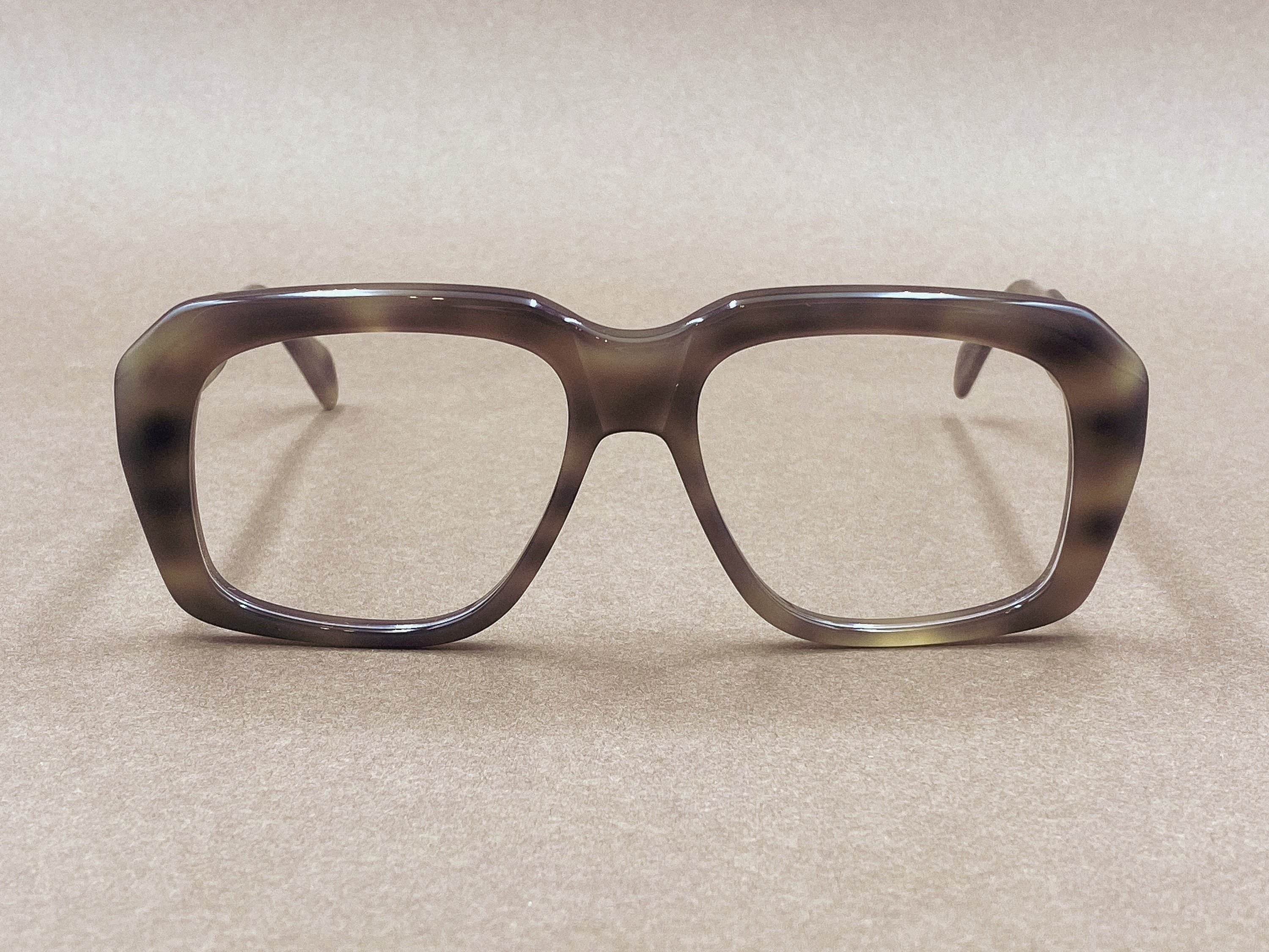 Preciosa 940 Ultra Goliath I Limited Edition glasses - light horn