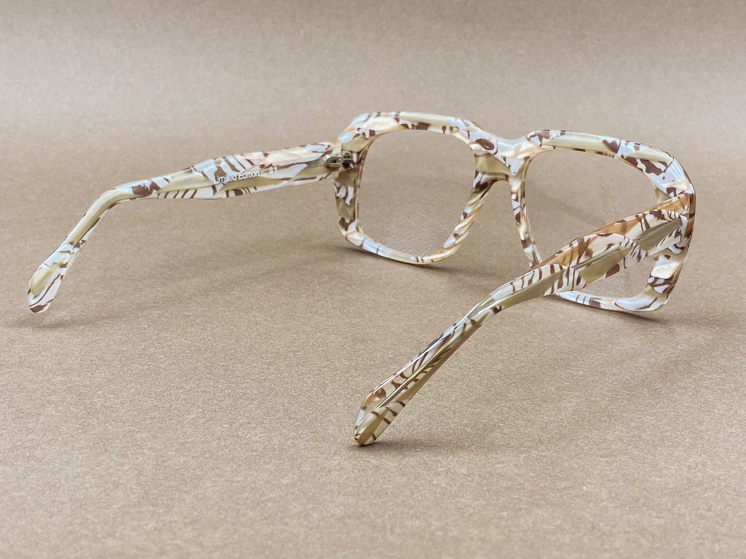 Preciosa 940 Ultra Goliath I Limited Edition glasses - marbled caramel ivory