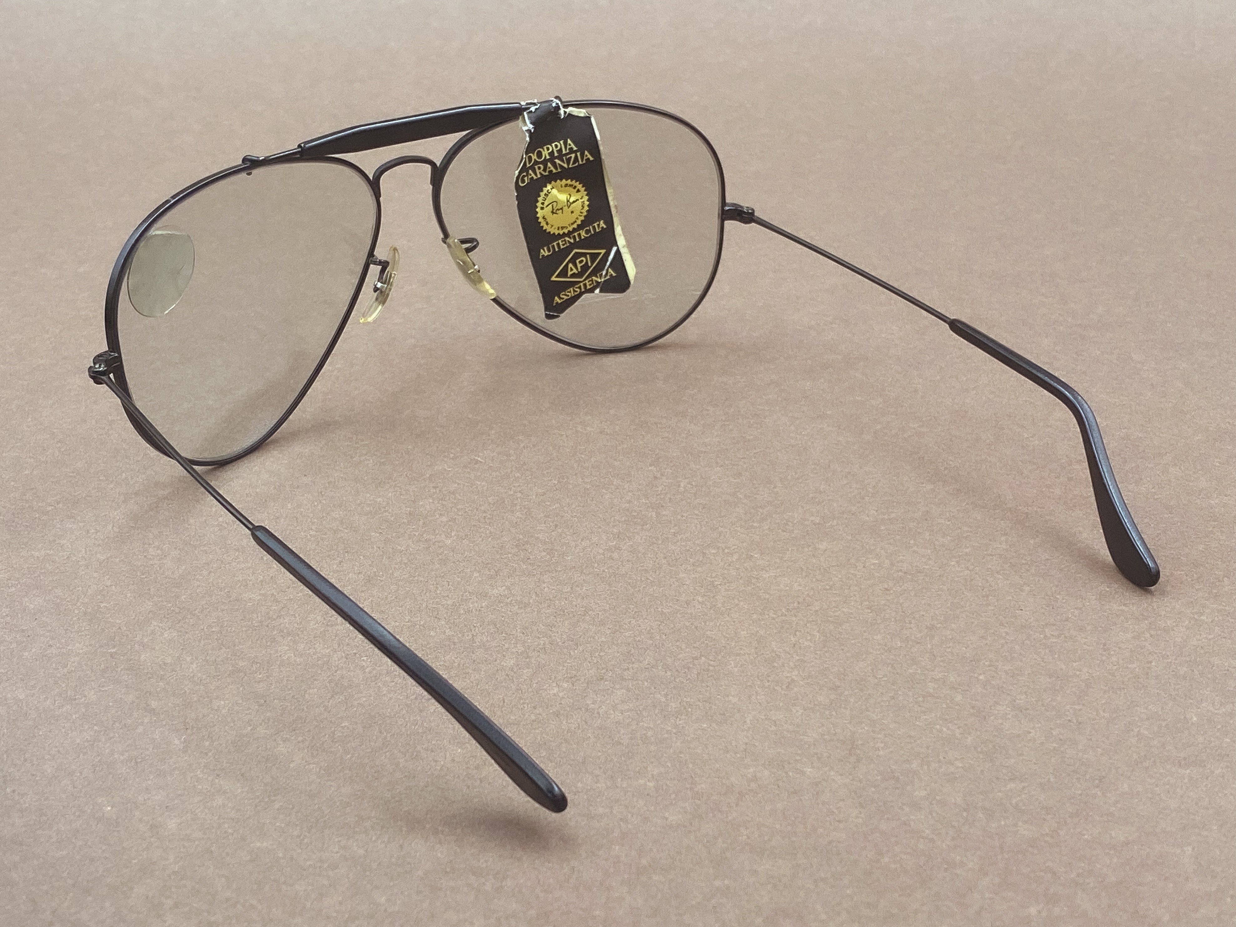 Ray-Ban Ambermatic Outdoorsman sunglasses – The House of Iconic Frames