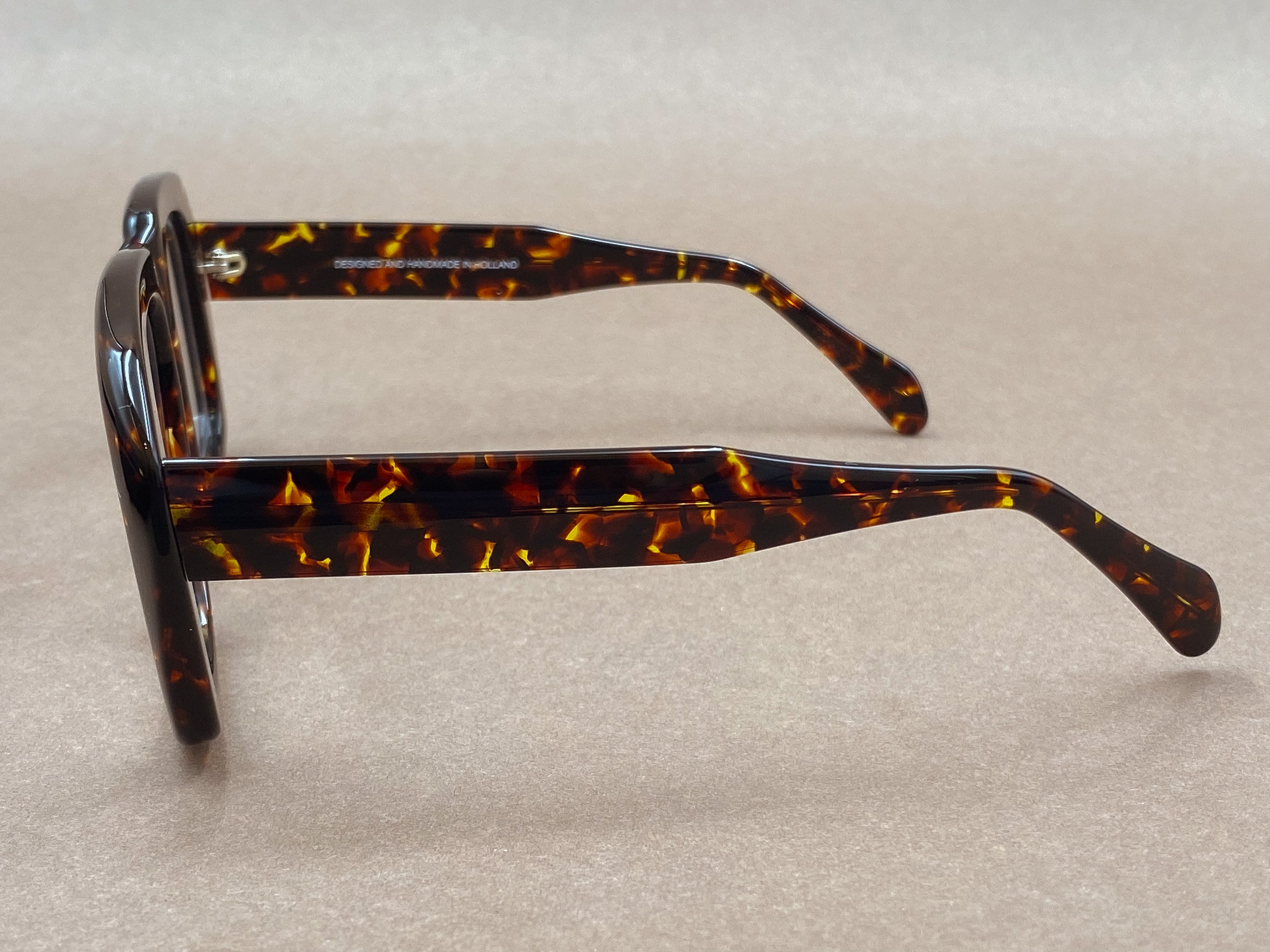 Preciosa 940 Ultra Goliath I iconic glasses 58mm