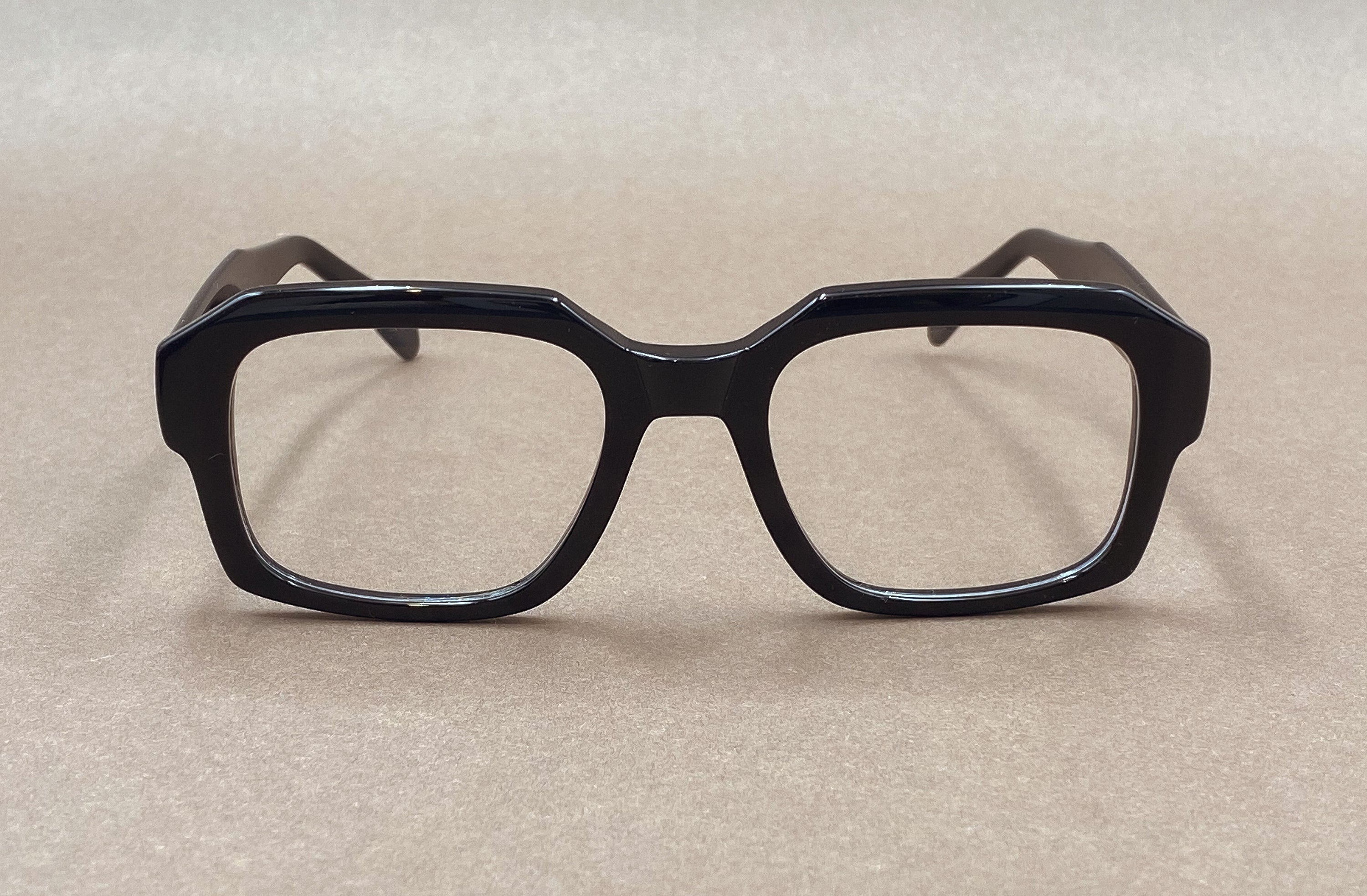 Preciosa 931 handmade glasses - black