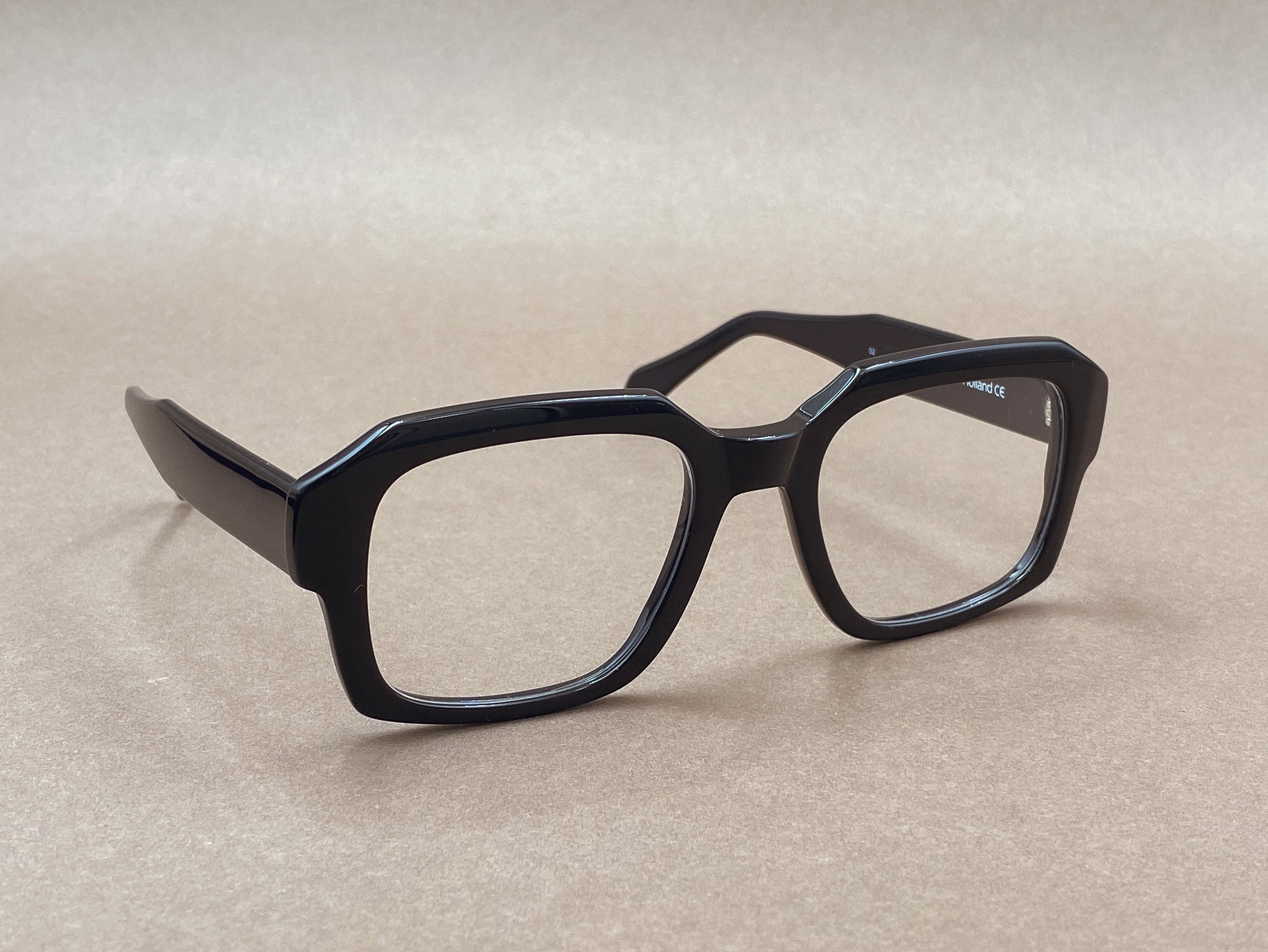Preciosa 931 handmade glasses - black