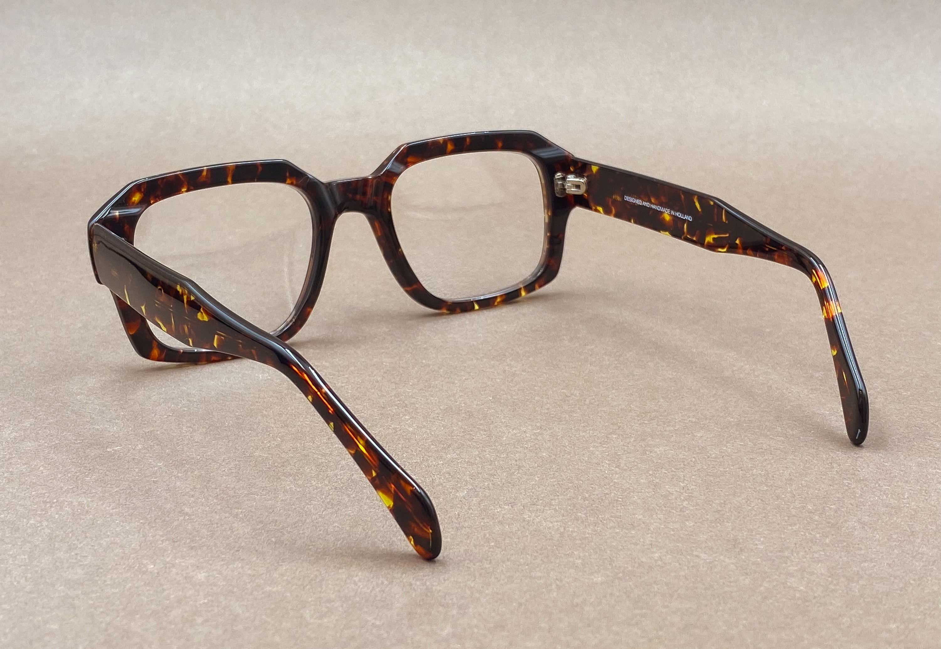 Preciosa 931 handmade glasses - brown tortoise