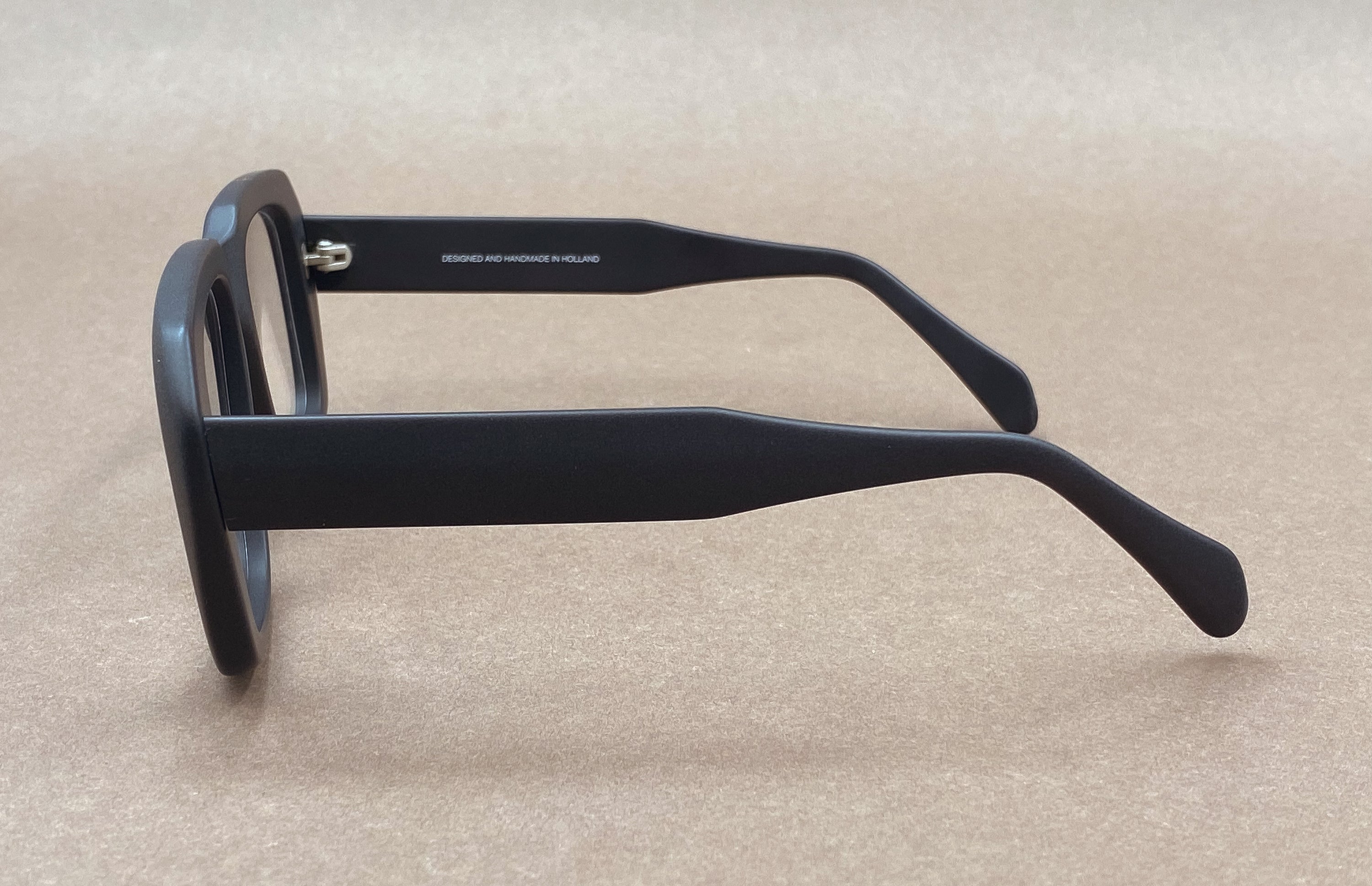 Preciosa 940 Ultra Goliath I iconic glasses 54mm