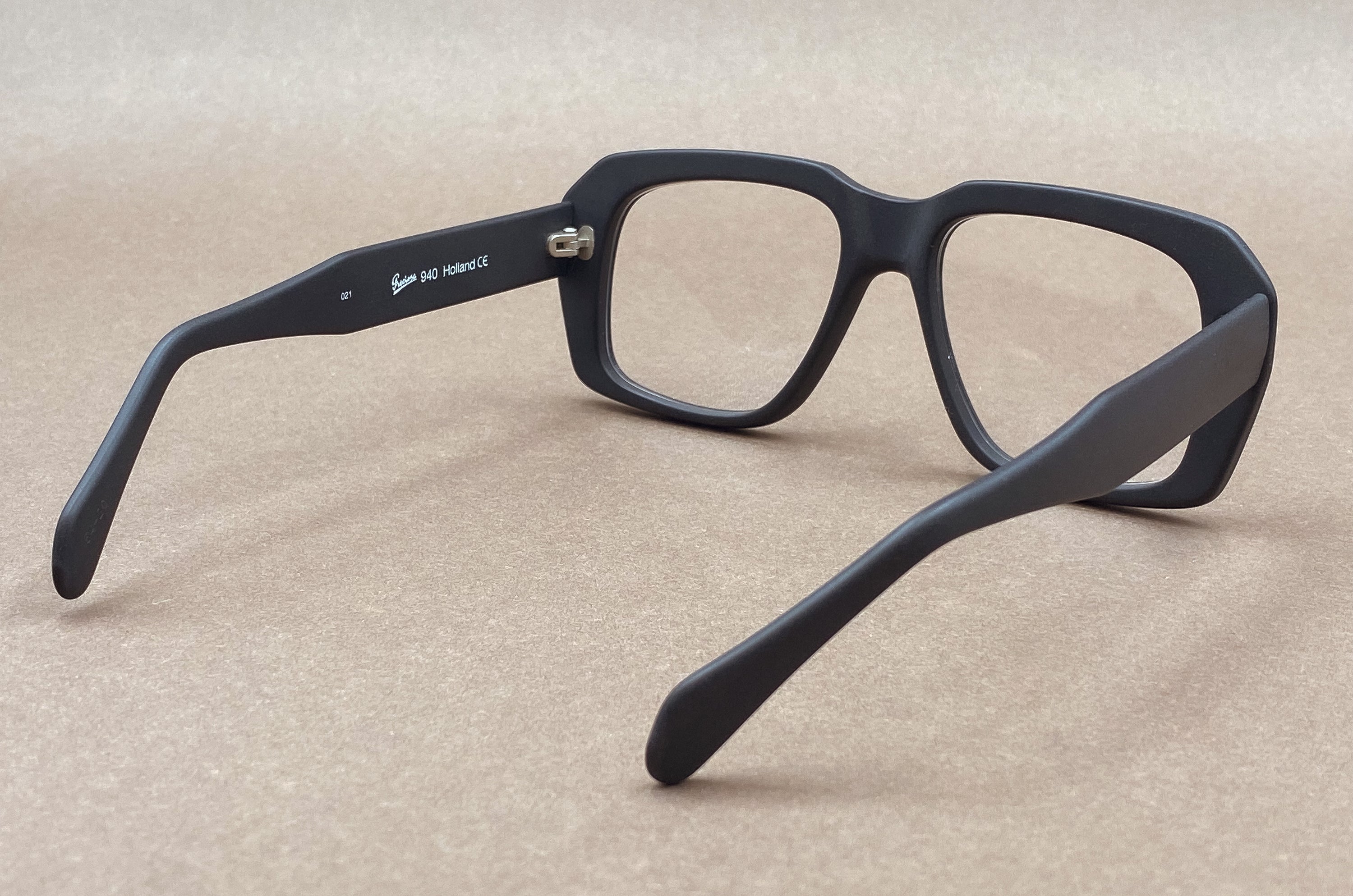 Preciosa 940 Ultra Goliath I iconic glasses 54mm