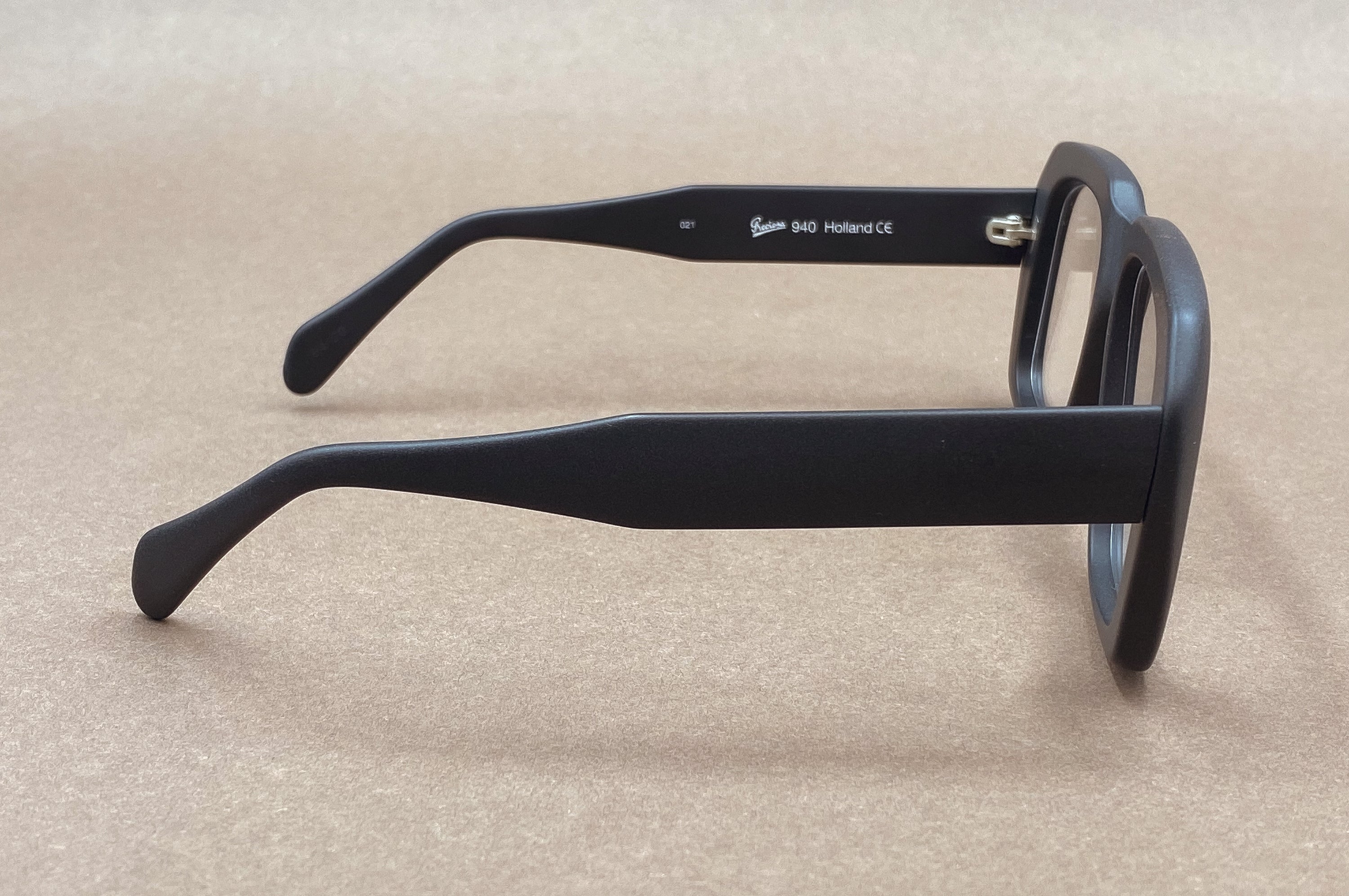 Preciosa 940 Ultra Goliath I iconic glasses 54mm