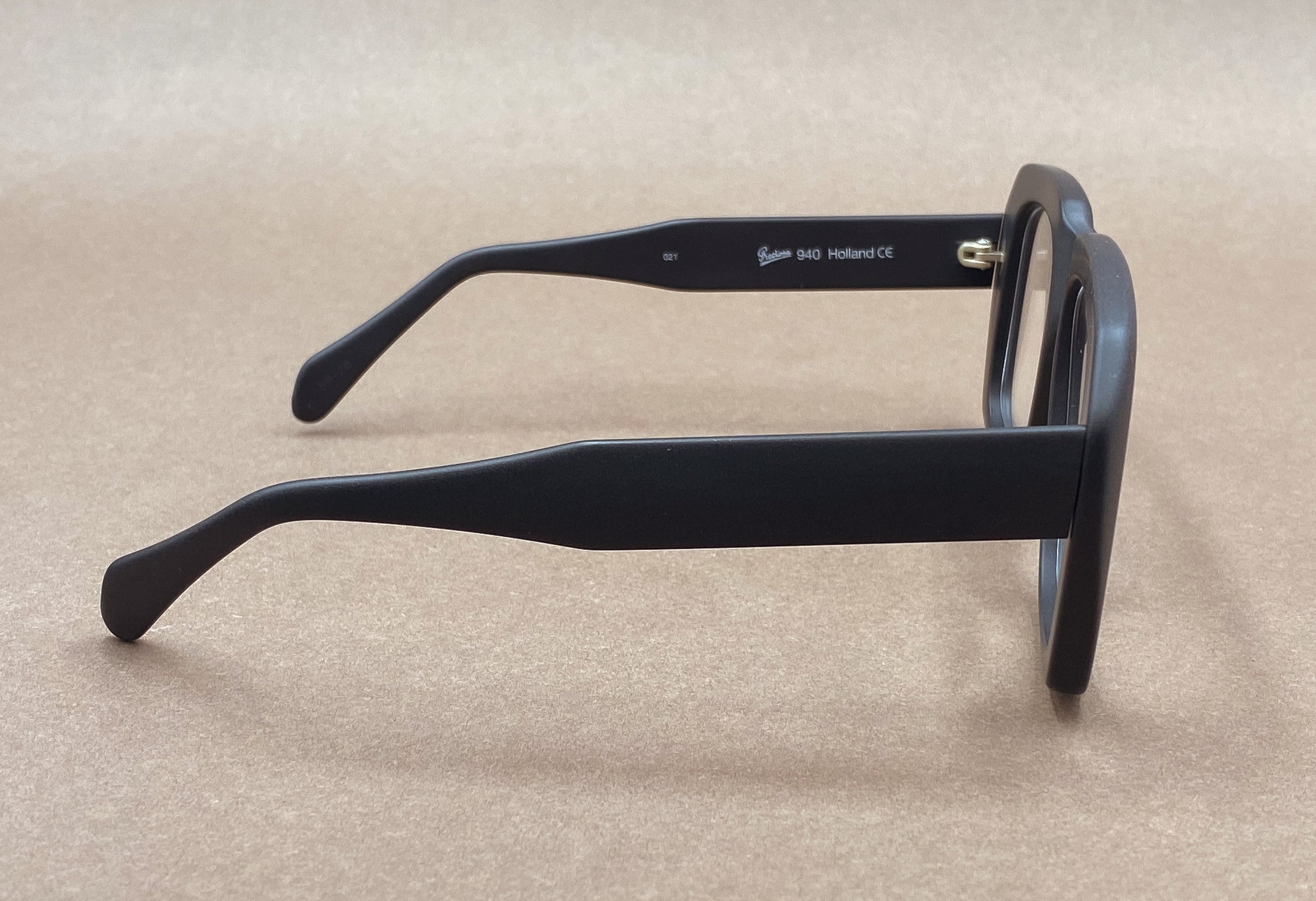 Preciosa 940 Ultra Goliath I iconic glasses 58mm