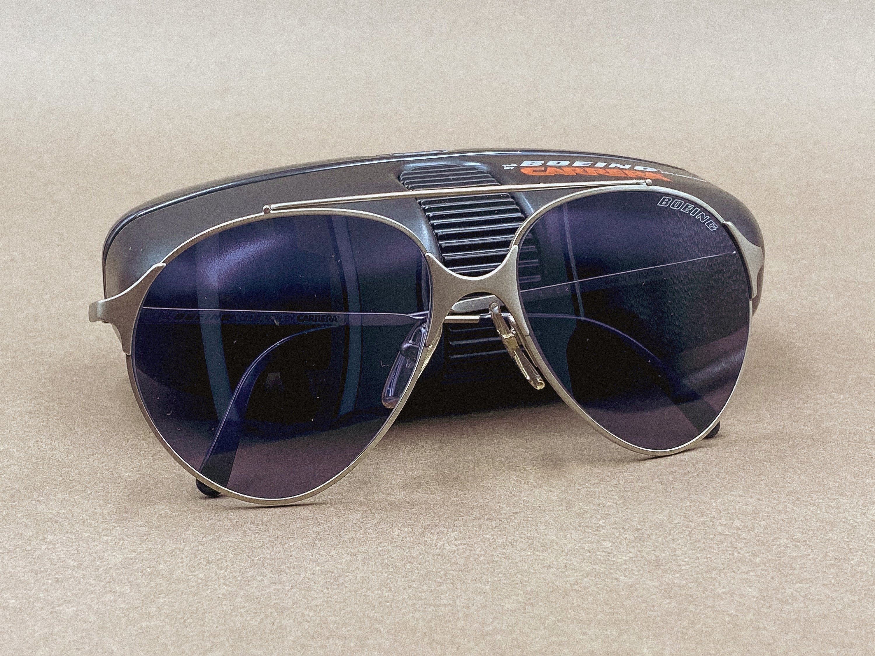 Carrera 5710 The Boeing Collection 90s vintage sunglasses
