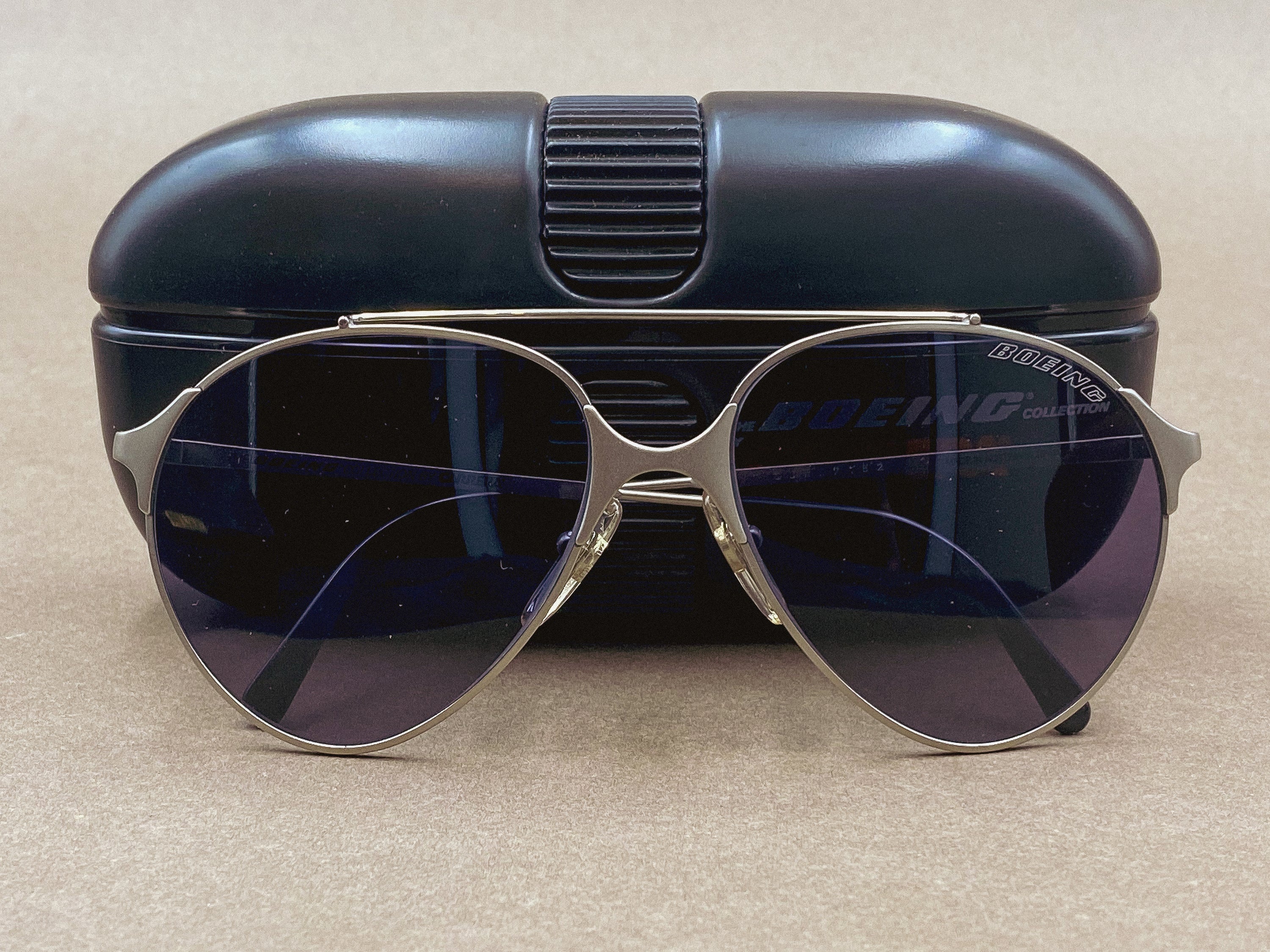 Carrera 5710 The Boeing Collection 90s vintage sunglasses