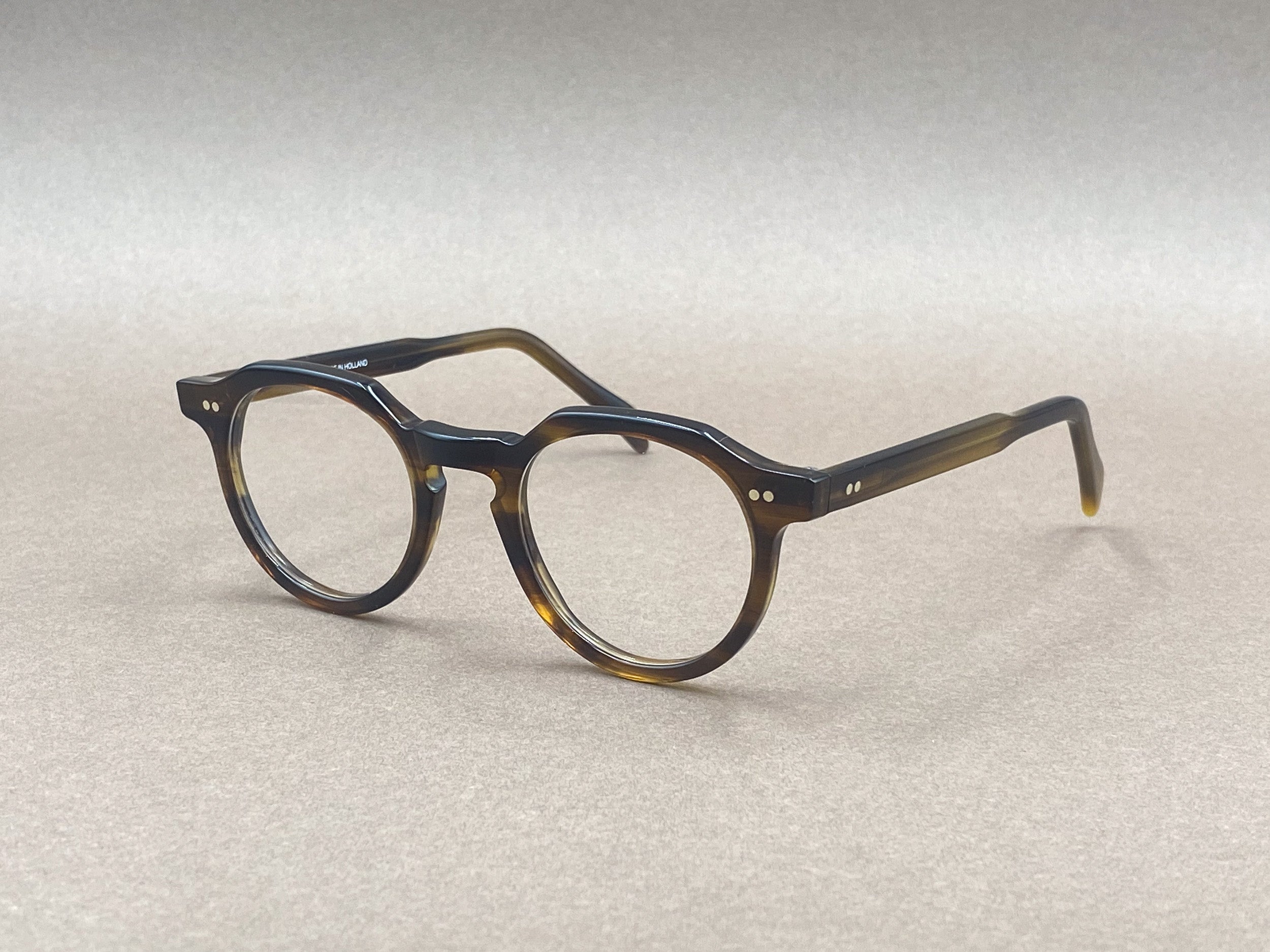 Preciosa 621 handmade glasses - smoky brown