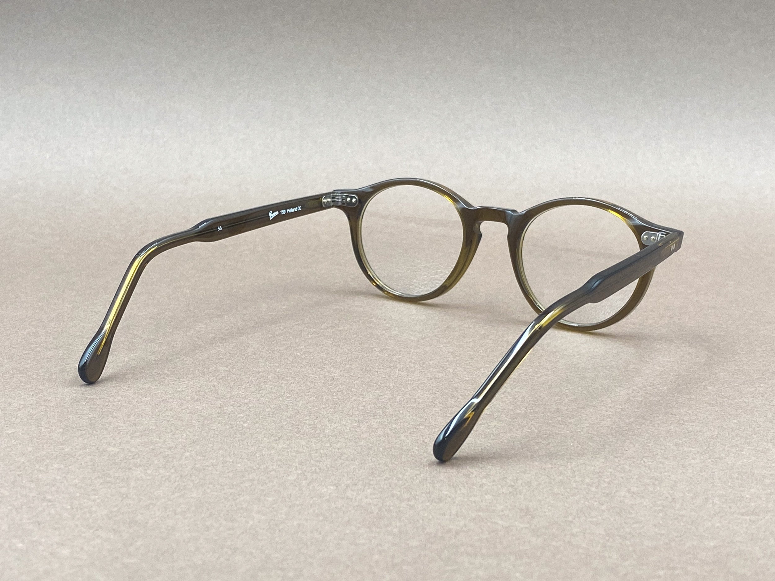 Preciosa 759 handmade glasses - dark olive green