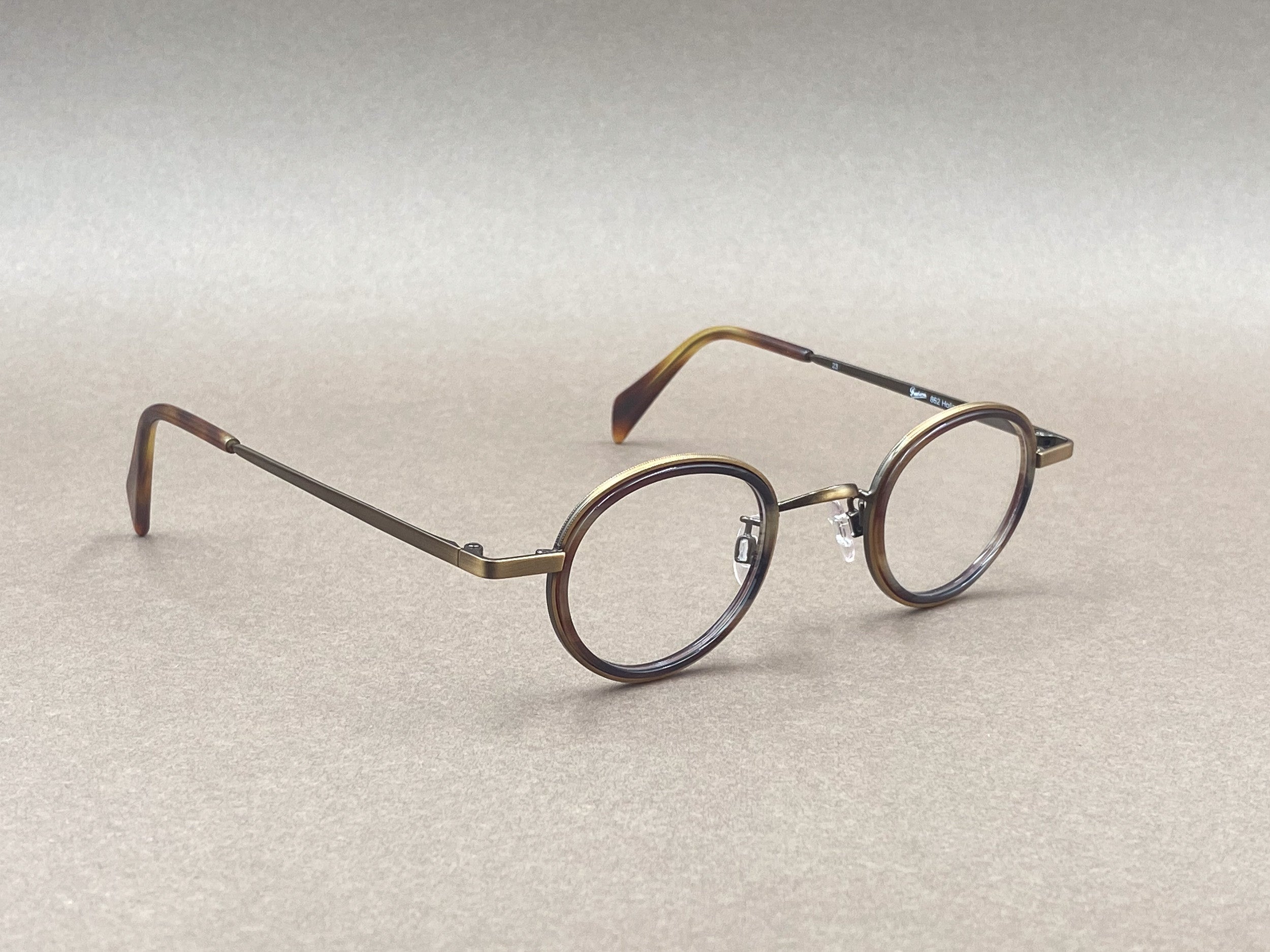 Preciosa 862 handmade glasses
