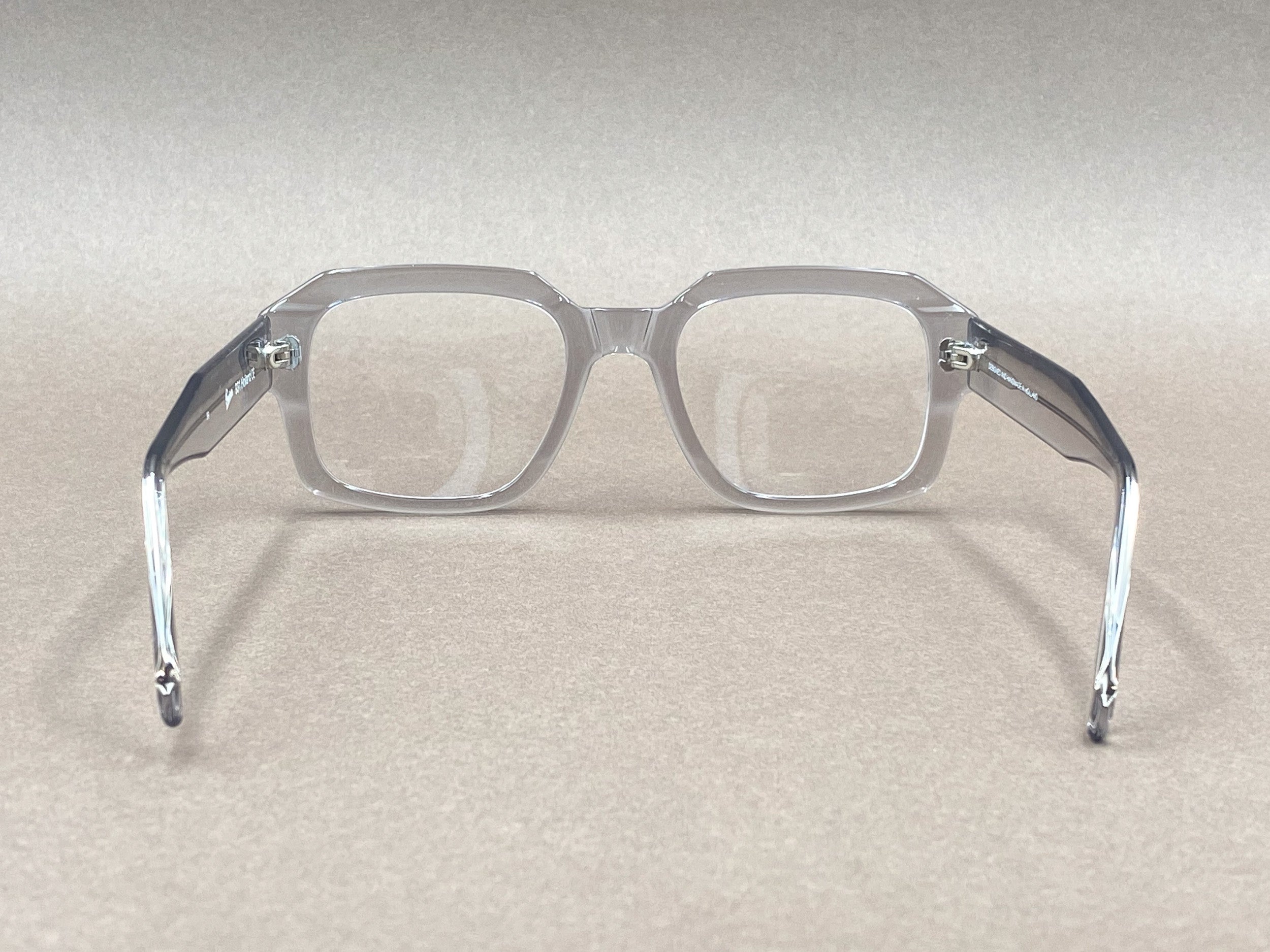 Preciosa 931 handmade glasses - clear gray