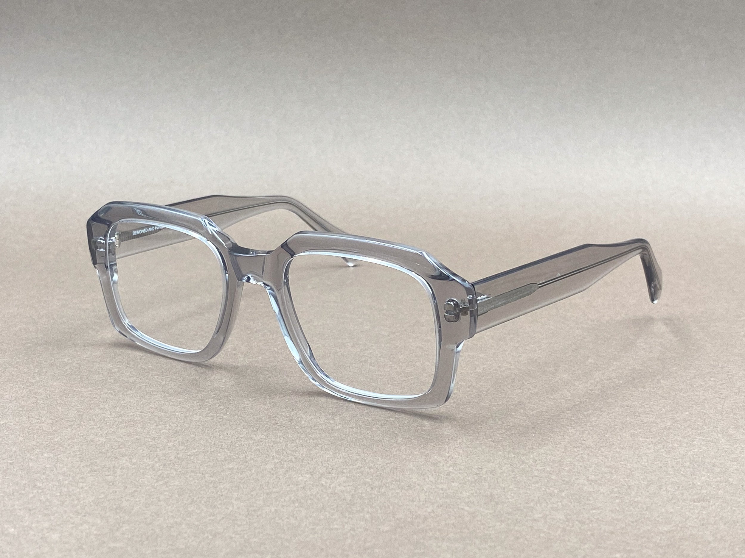 Preciosa 931 handmade glasses - clear gray
