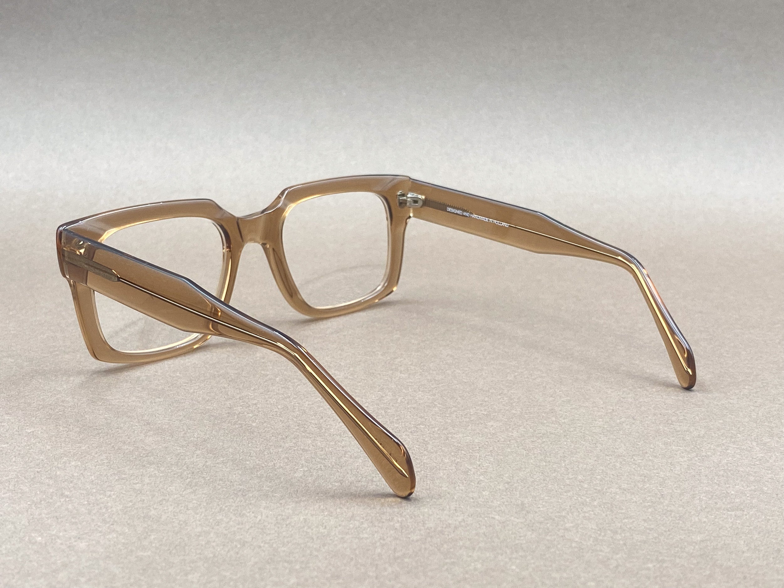 Preciosa 932 handmade glasses - clear beige