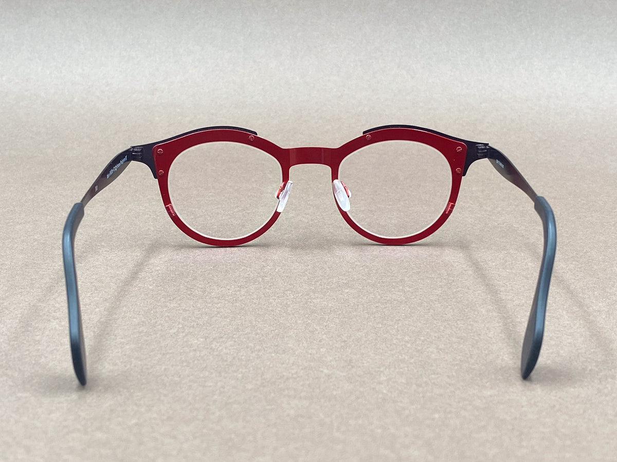 Theo Mille +72 glasses