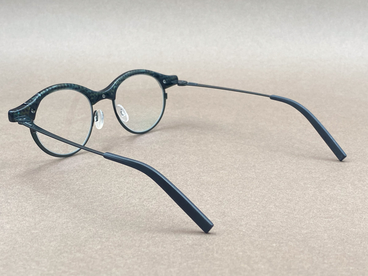 Theo Ovy glasses - green and black