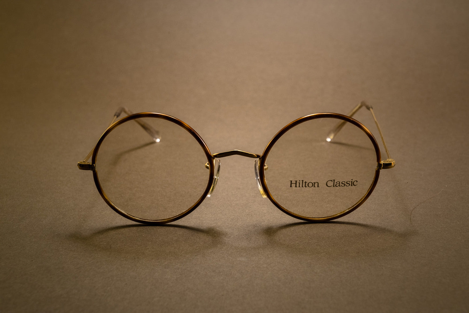 Hilton Classic 2 / 14kt Gold glasses