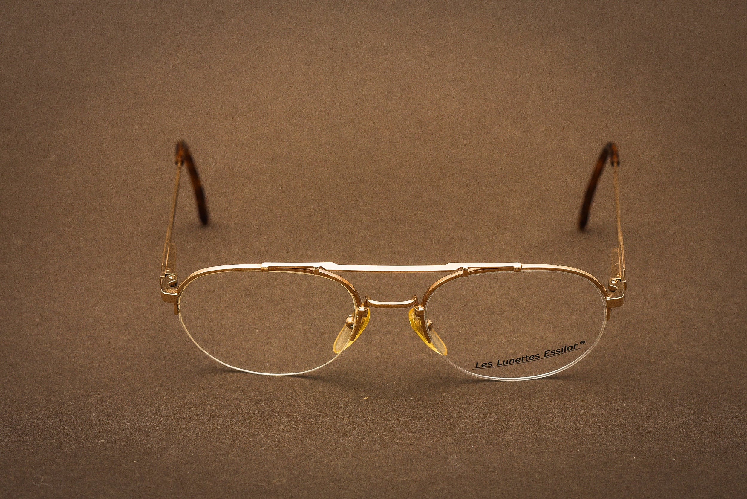 Les Lunettes Essilor 545 glasses